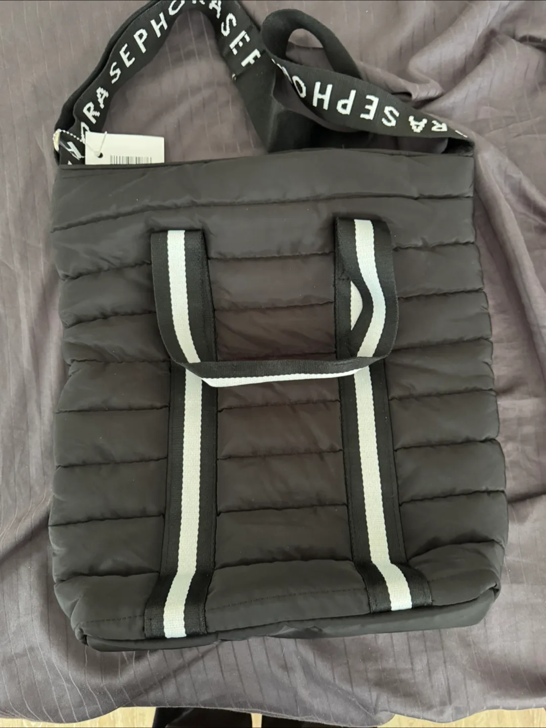 Sephora Black Puffer Tote Bag 🇨🇦 thumbnail