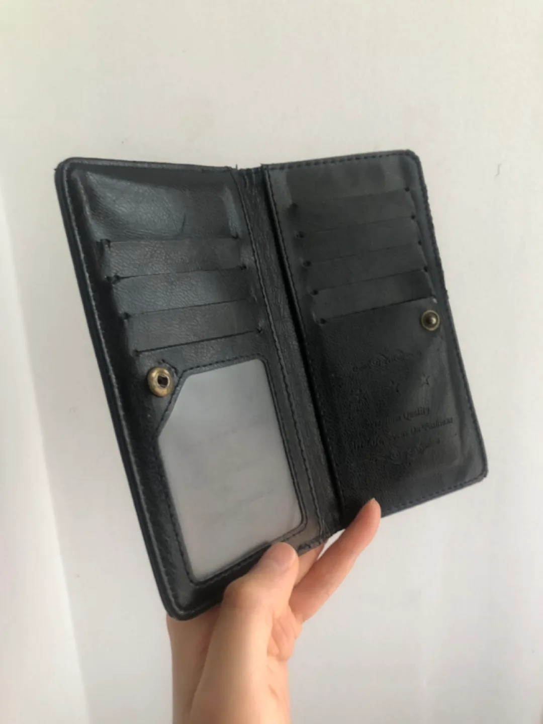 🇨🇦Slim Black Wallet #freecycle thumbnail