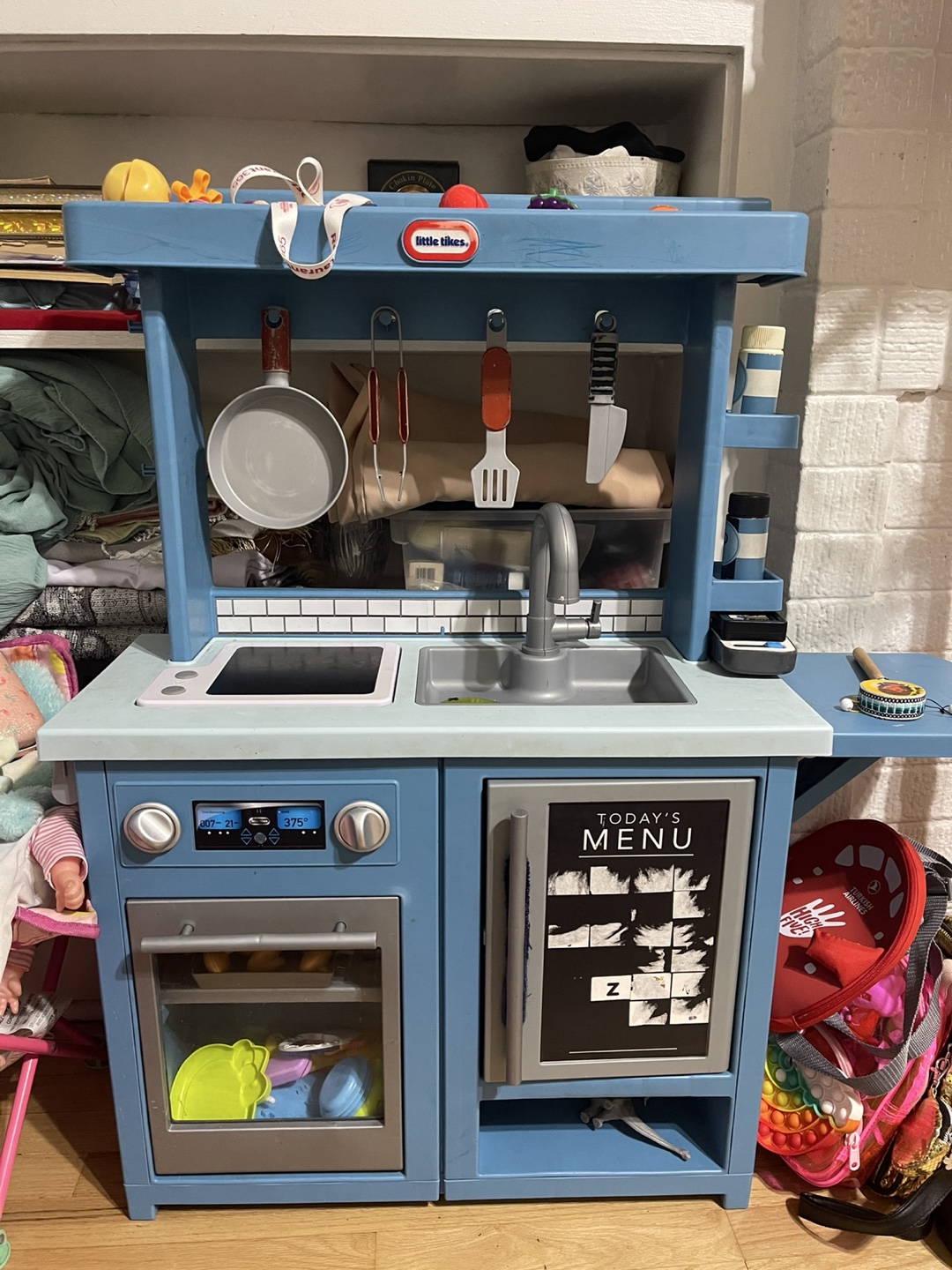 Little Tikes Blue Play Kitchen