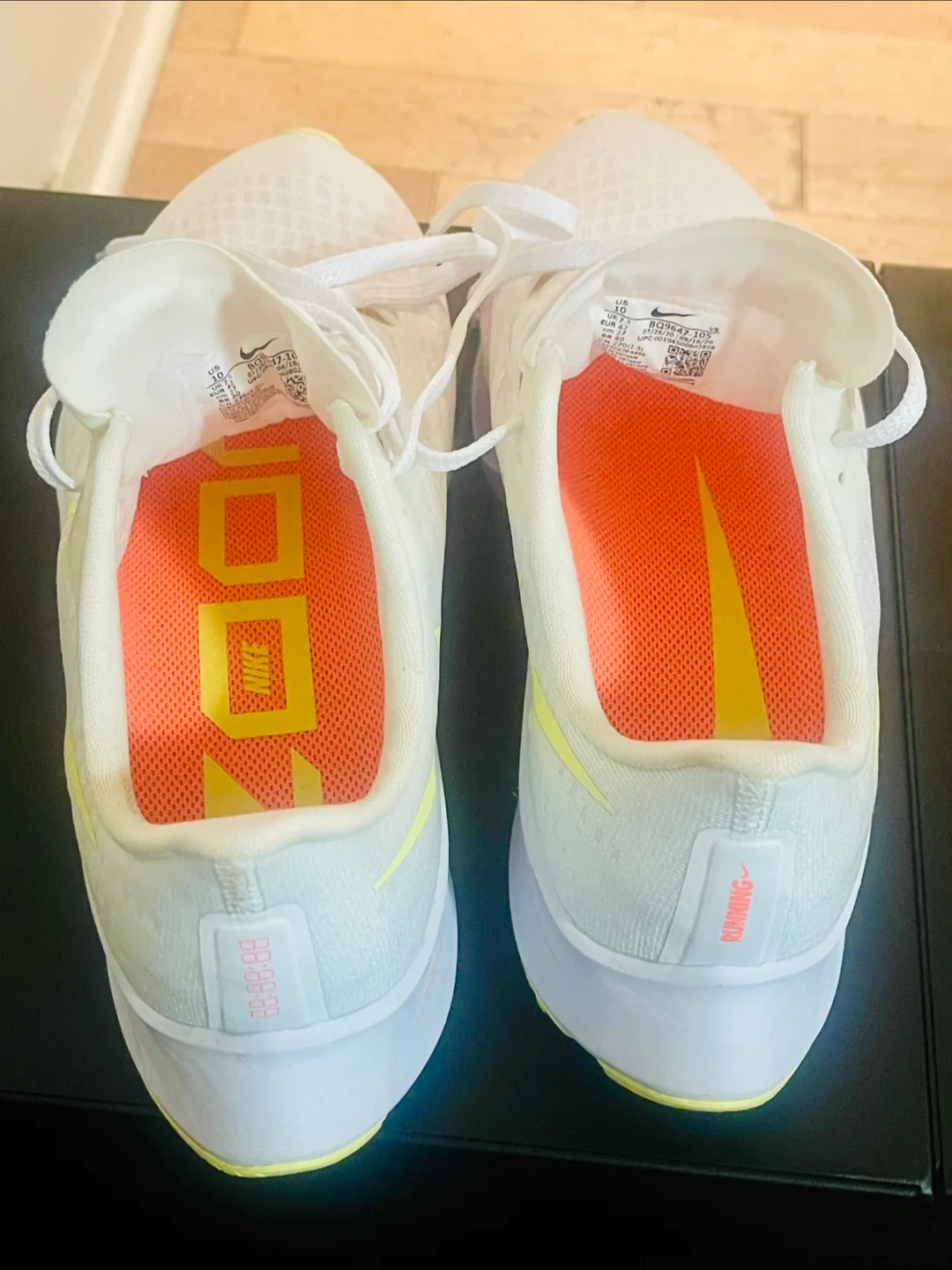 Nike Air Zoom Pegasus 38 Women's Running Shoes - US 10 image indicator(4)