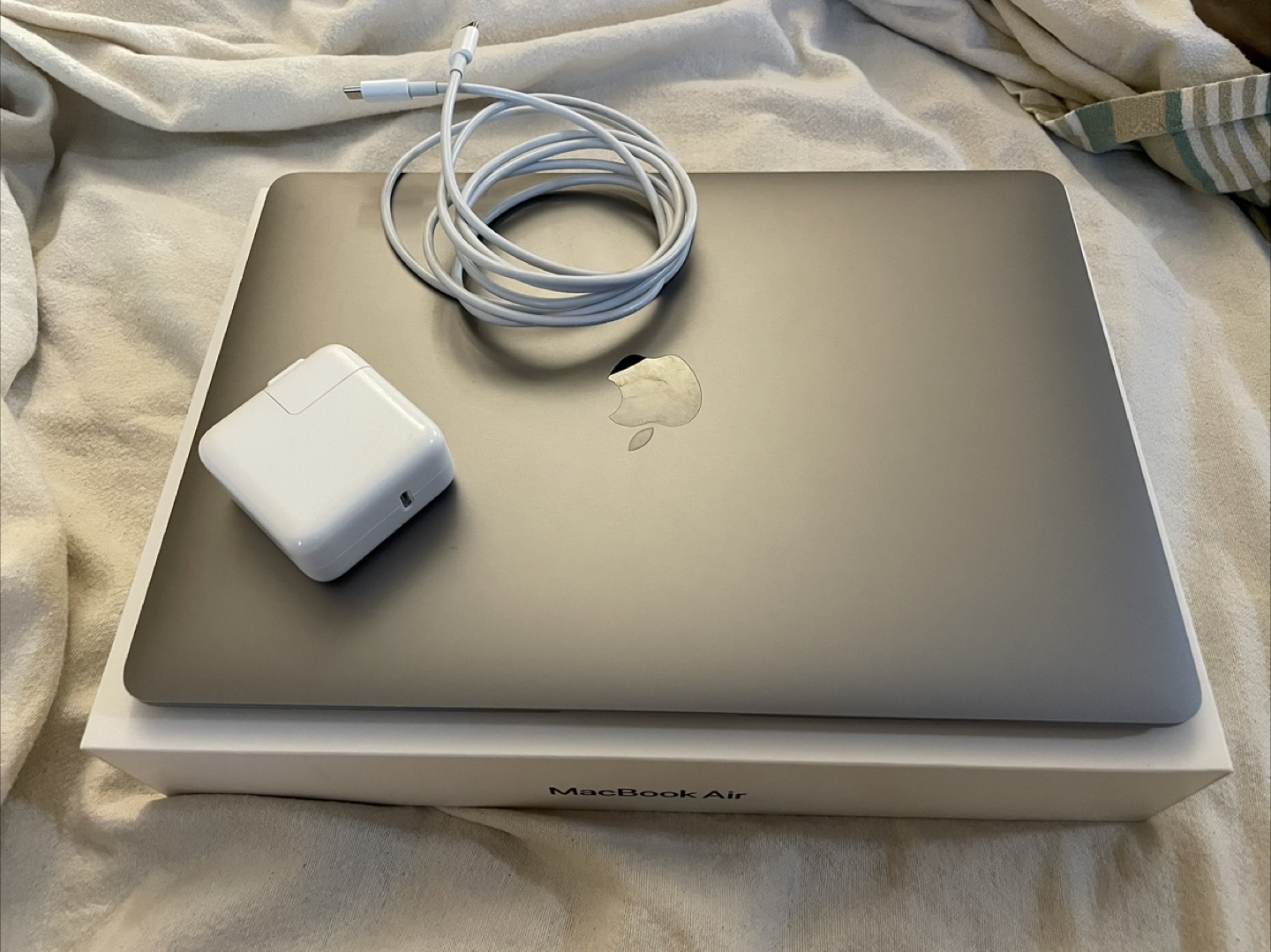 MacBook Air 13-inch with Retina - photo 2