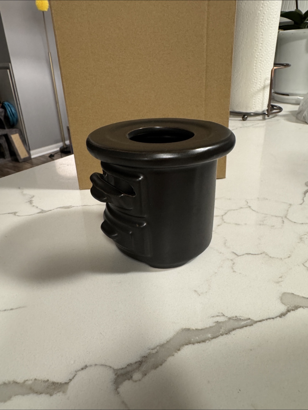 Free Black Ceramic Oil Diffuser 🇨🇦 - photo 5