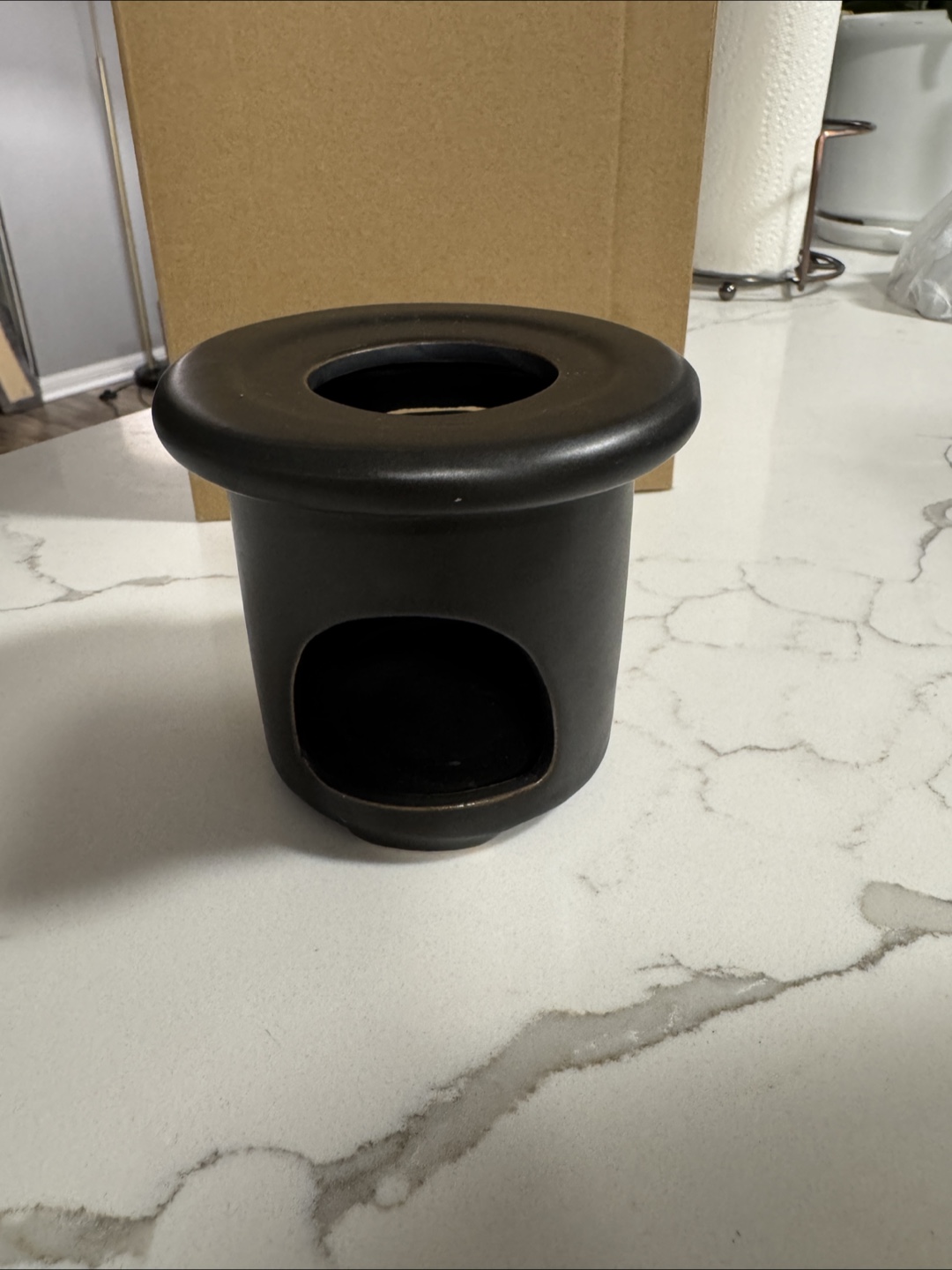 Free Black Ceramic Oil Diffuser 🇨🇦