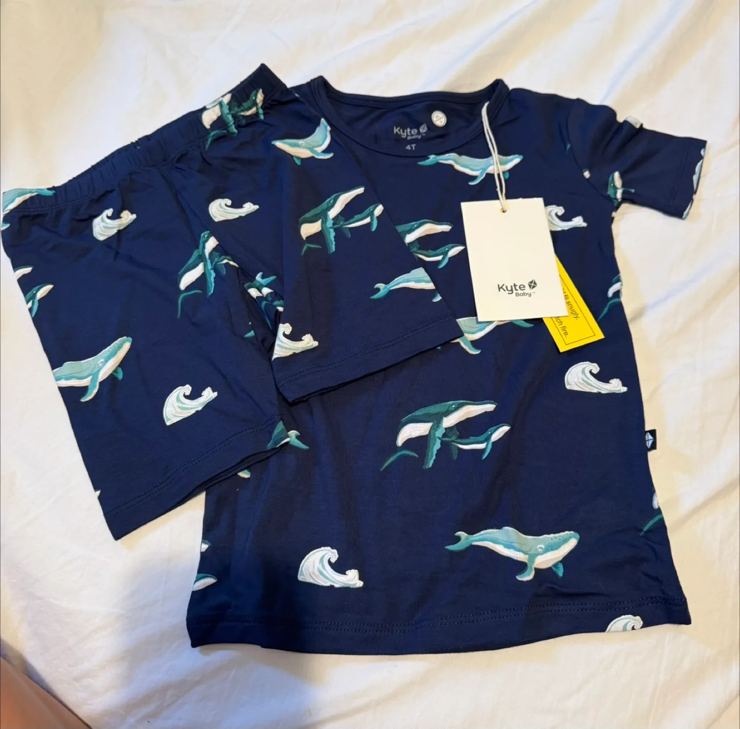 New Kyte Baby Whale Pajama Set - Size 4T thumbnail