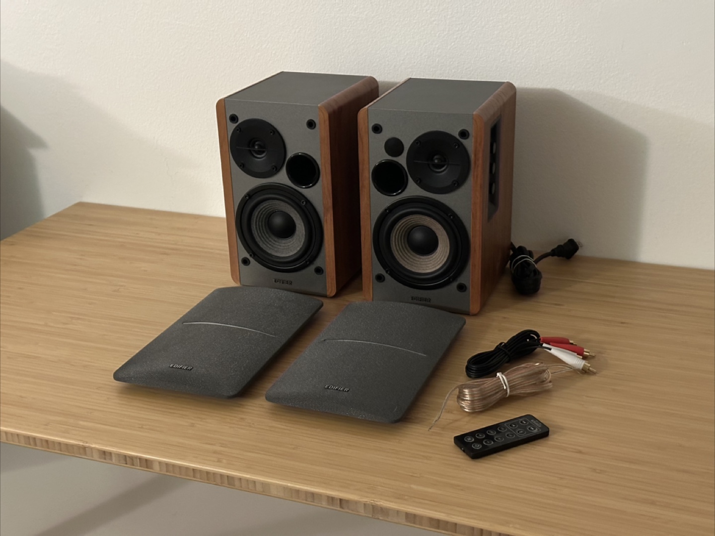 Edifier R1280DB Multimedia Speakers
