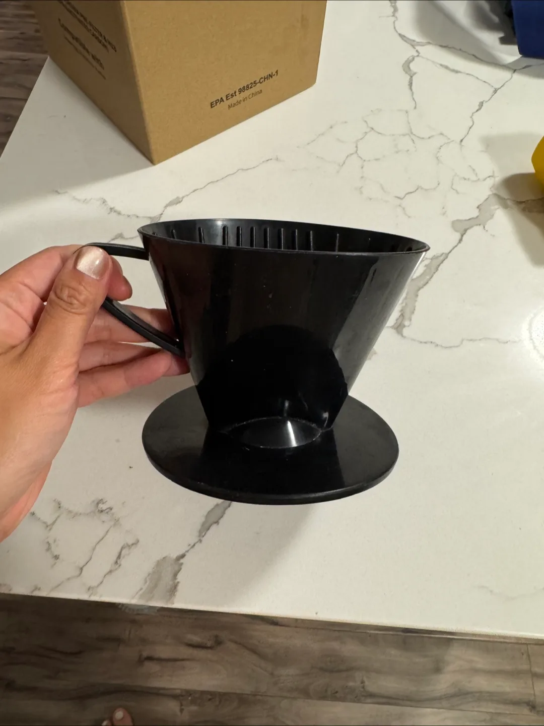 Free Black Plastic Coffee Dripper 🇨🇦 thumbnail