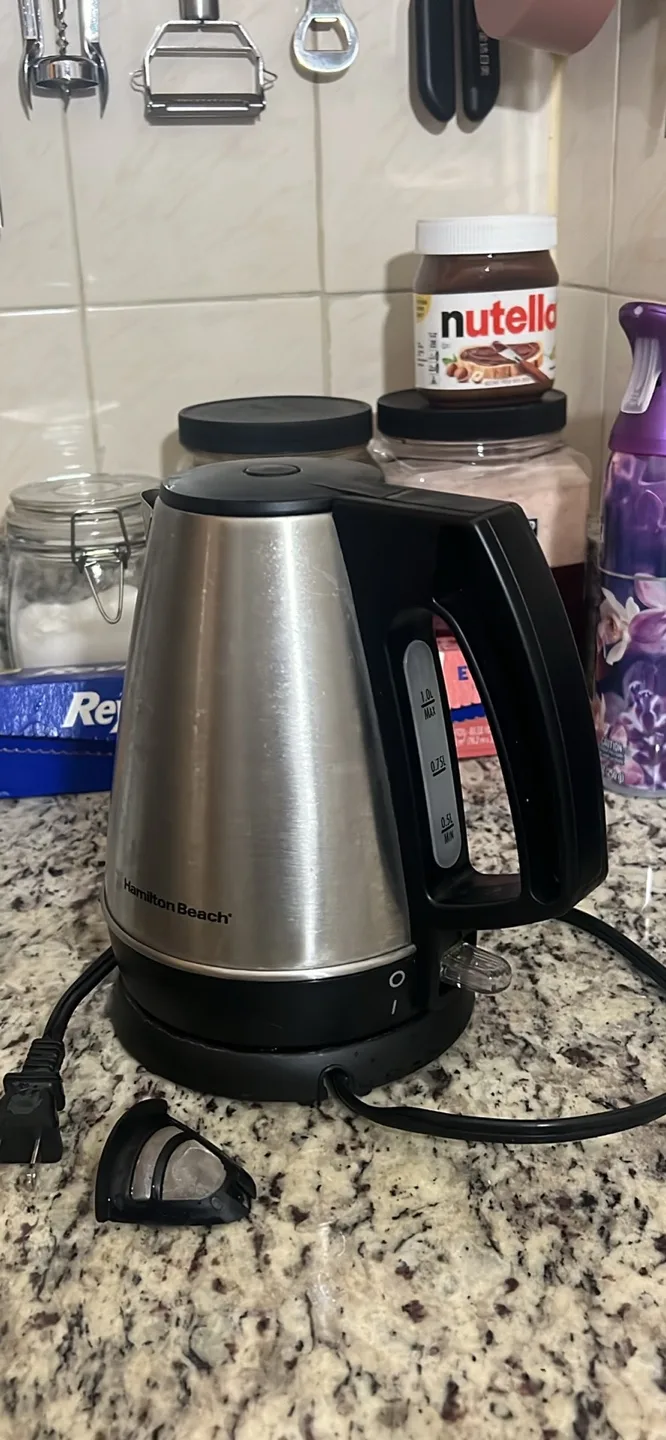 Hamilton Beach Electric Kettle thumbnail