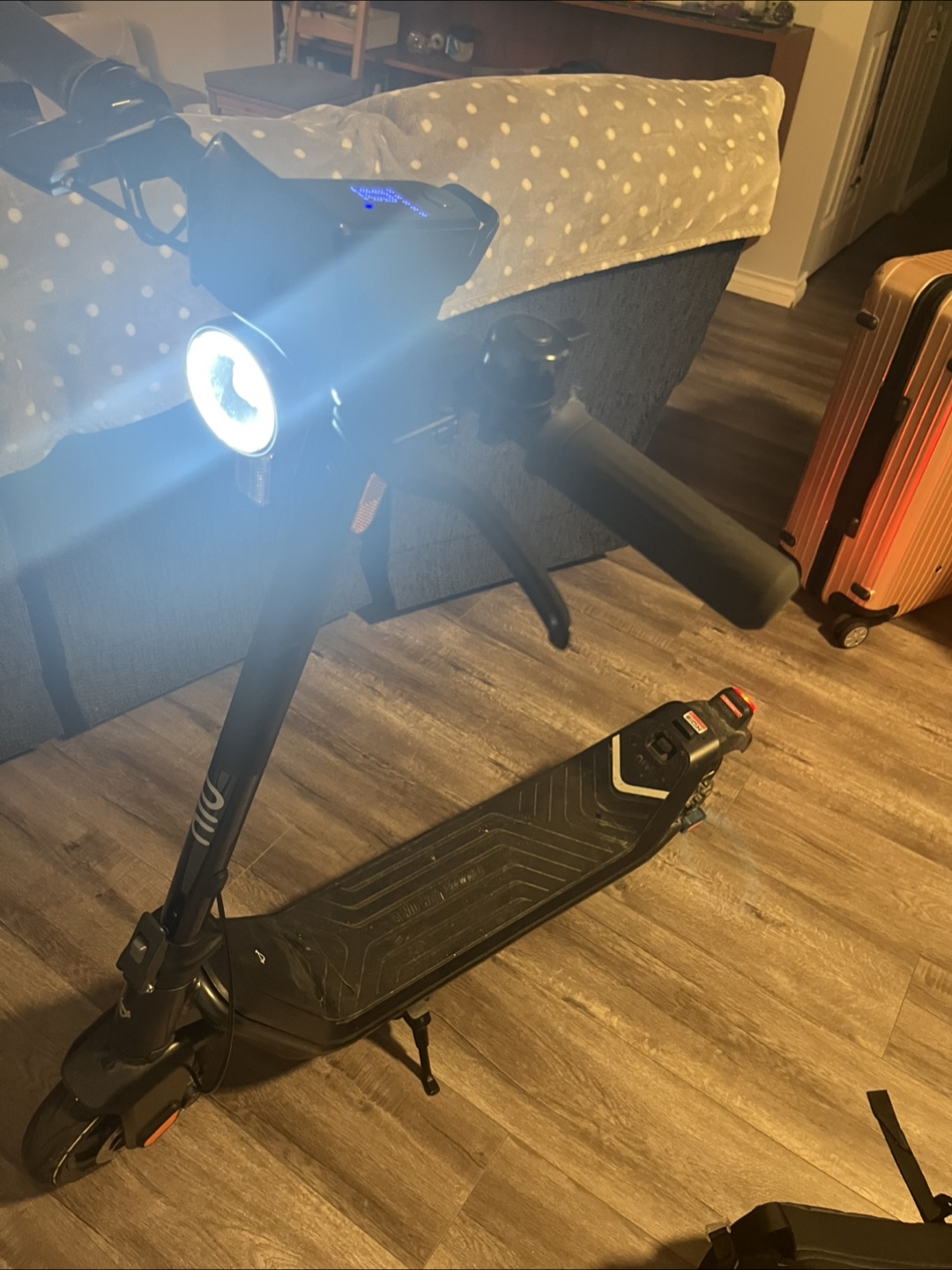 NIU kqi3 pro electric scooter