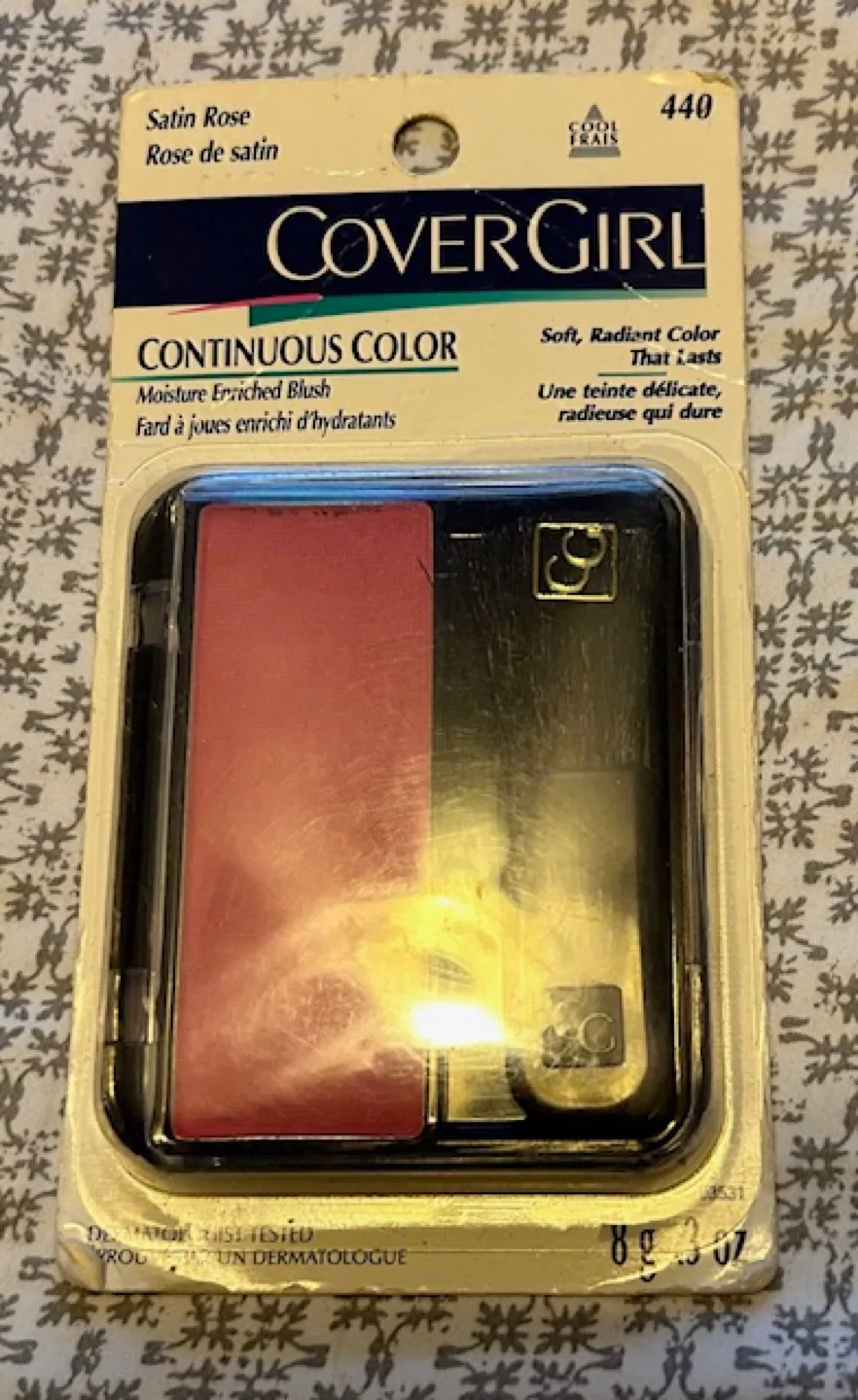 🤩 Covergirl Continuous Color Blush - Satin Rose thumbnail