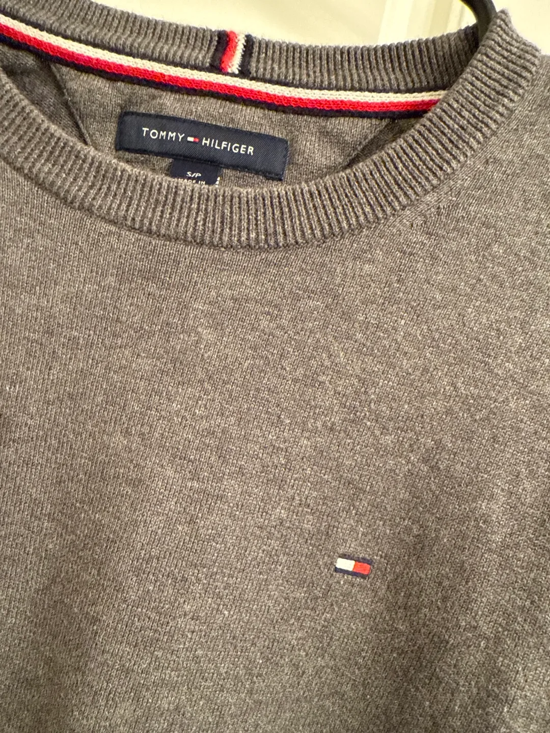Tommy Hilfiger Grey Crewneck - Size S image indicator(2)