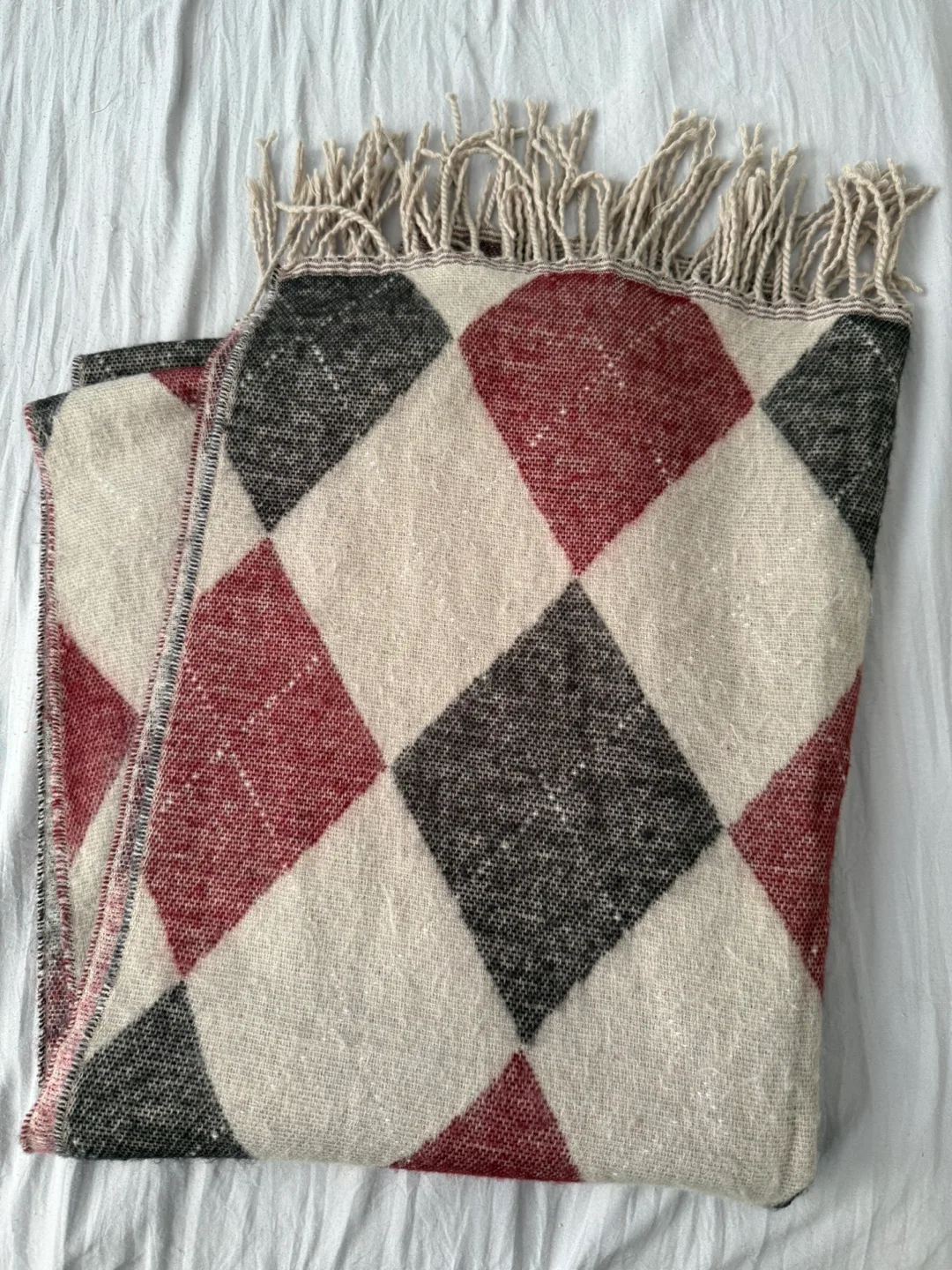 Argyle scarf - Red, Grey, Cream thumbnail