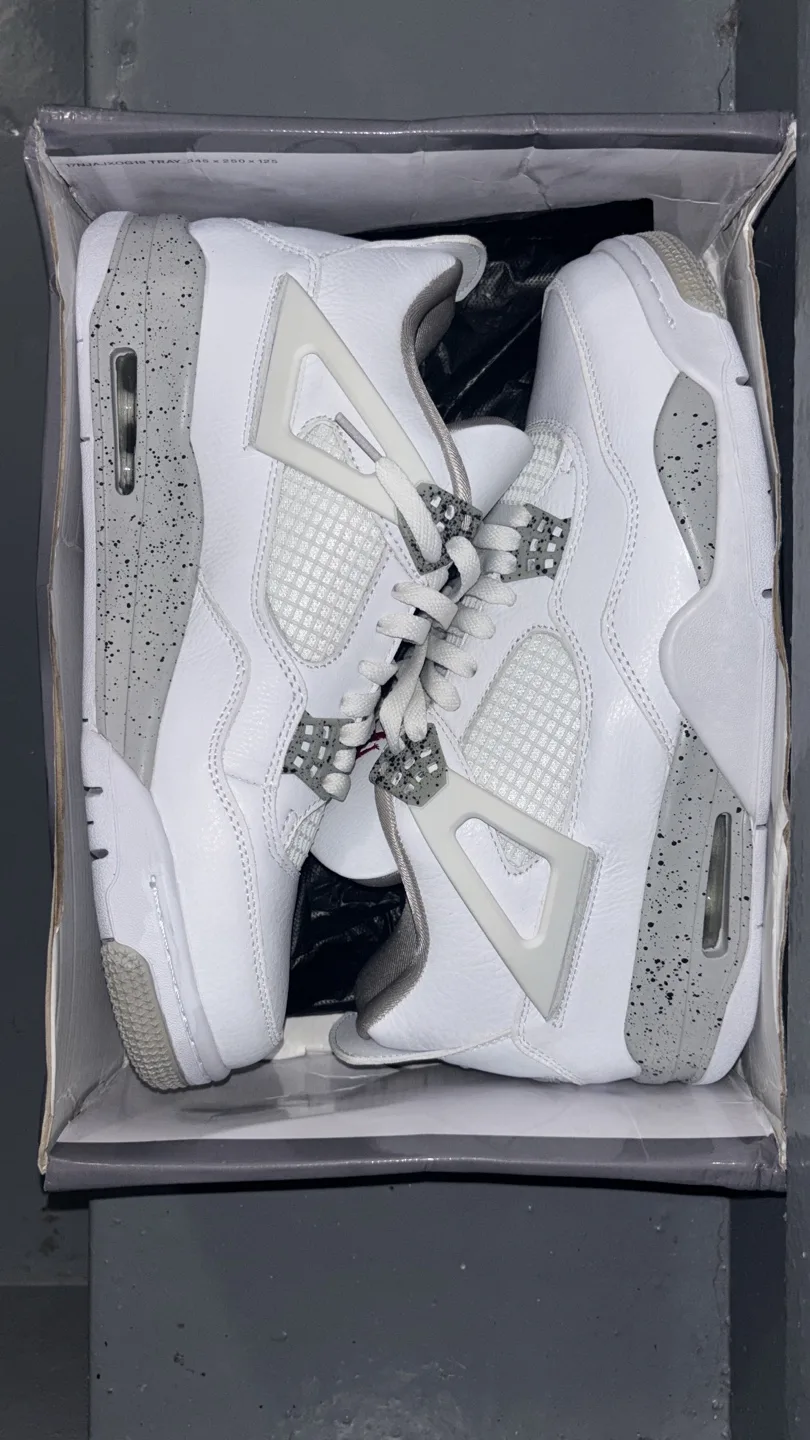 Jordan 4 Retro White Oreo thumbnail