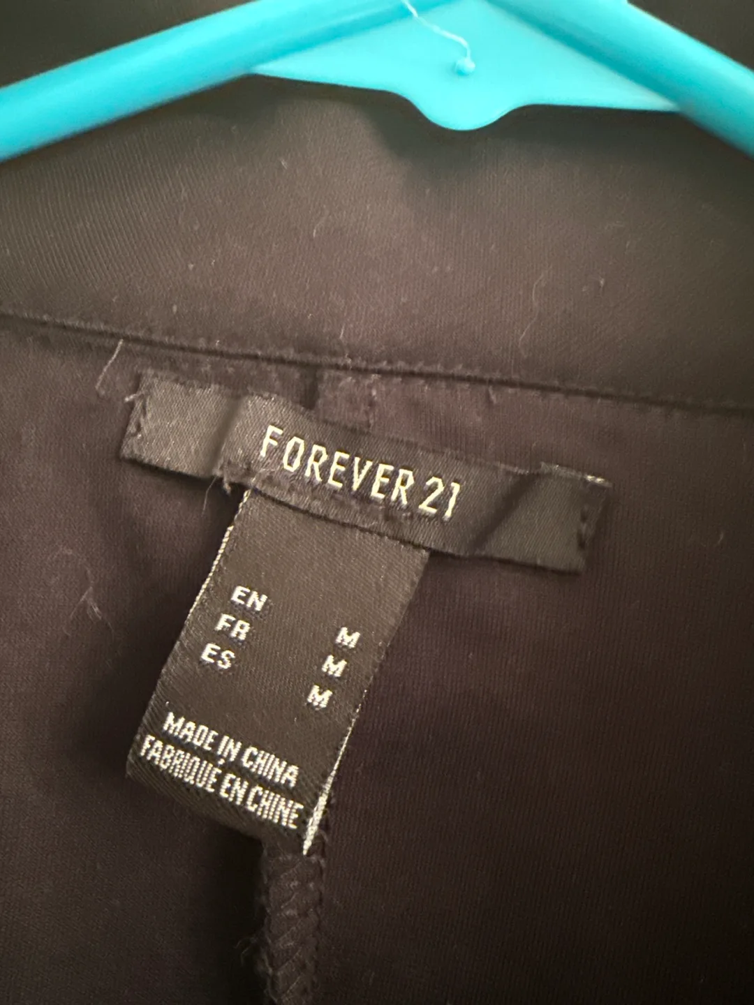 Forever 21 Black Cropped Blazer - Size M image indicator(2)