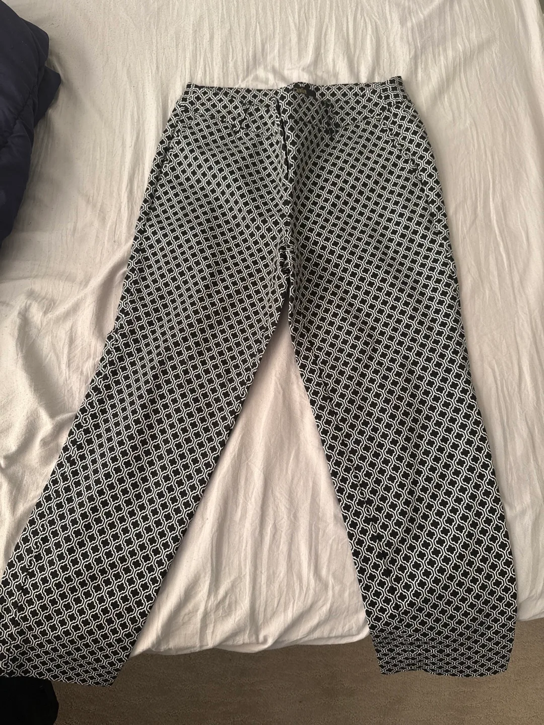 Dalia Patterned Pants - Size 4 thumbnail