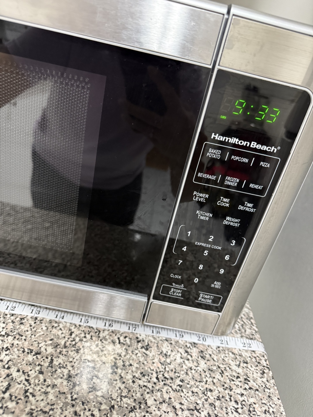 Hamilton Beach 1.1 cu.ft Countertop Microwave - photo 3