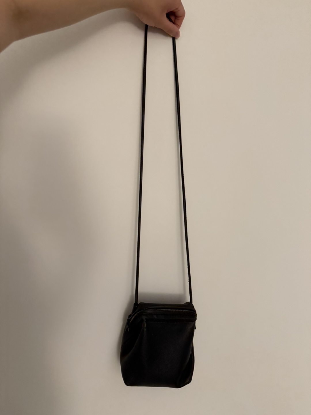 COS Black Leather Crossbody Bag - photo 2