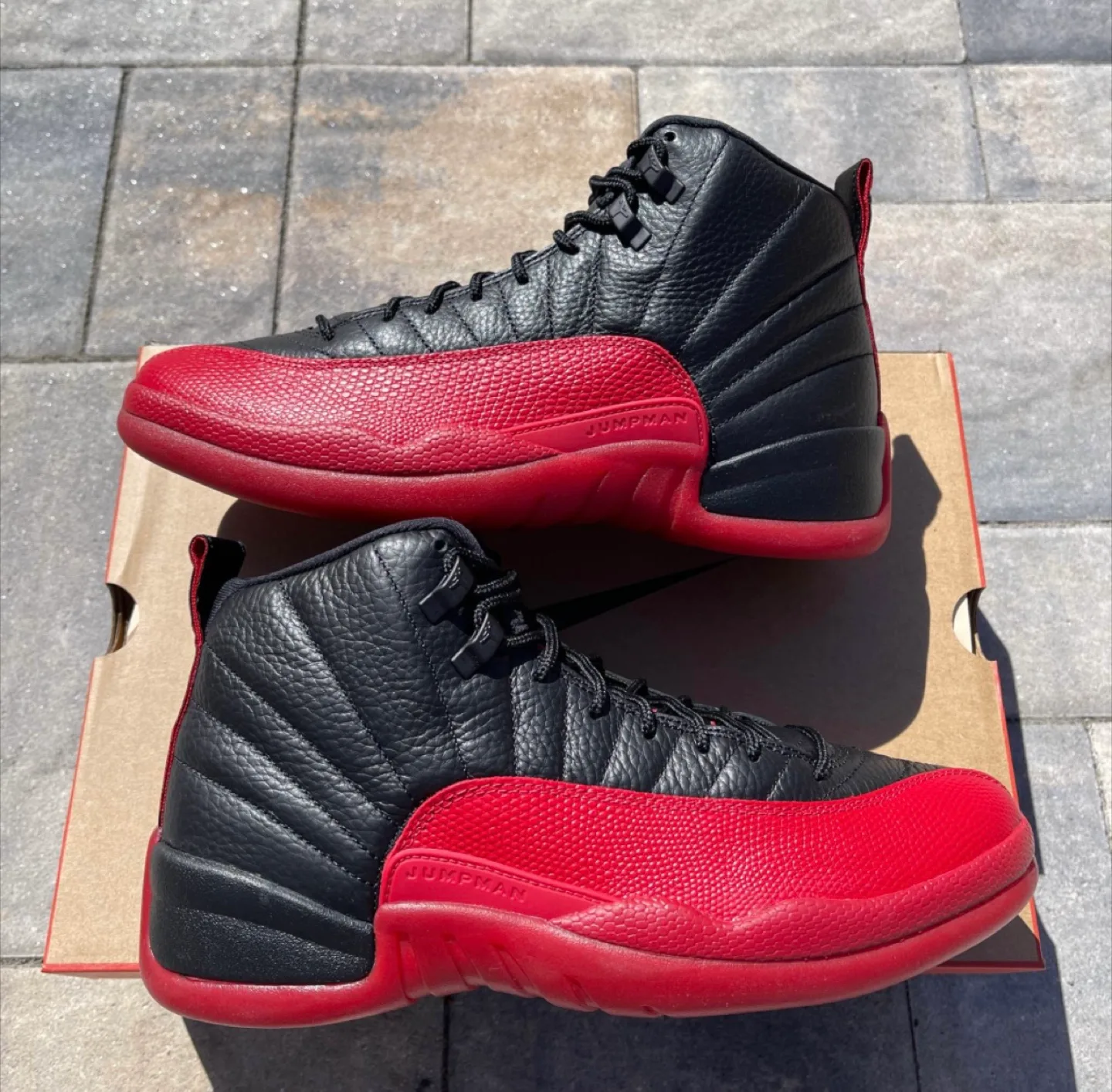 Jordan 12 Retro Flu Game thumbnail