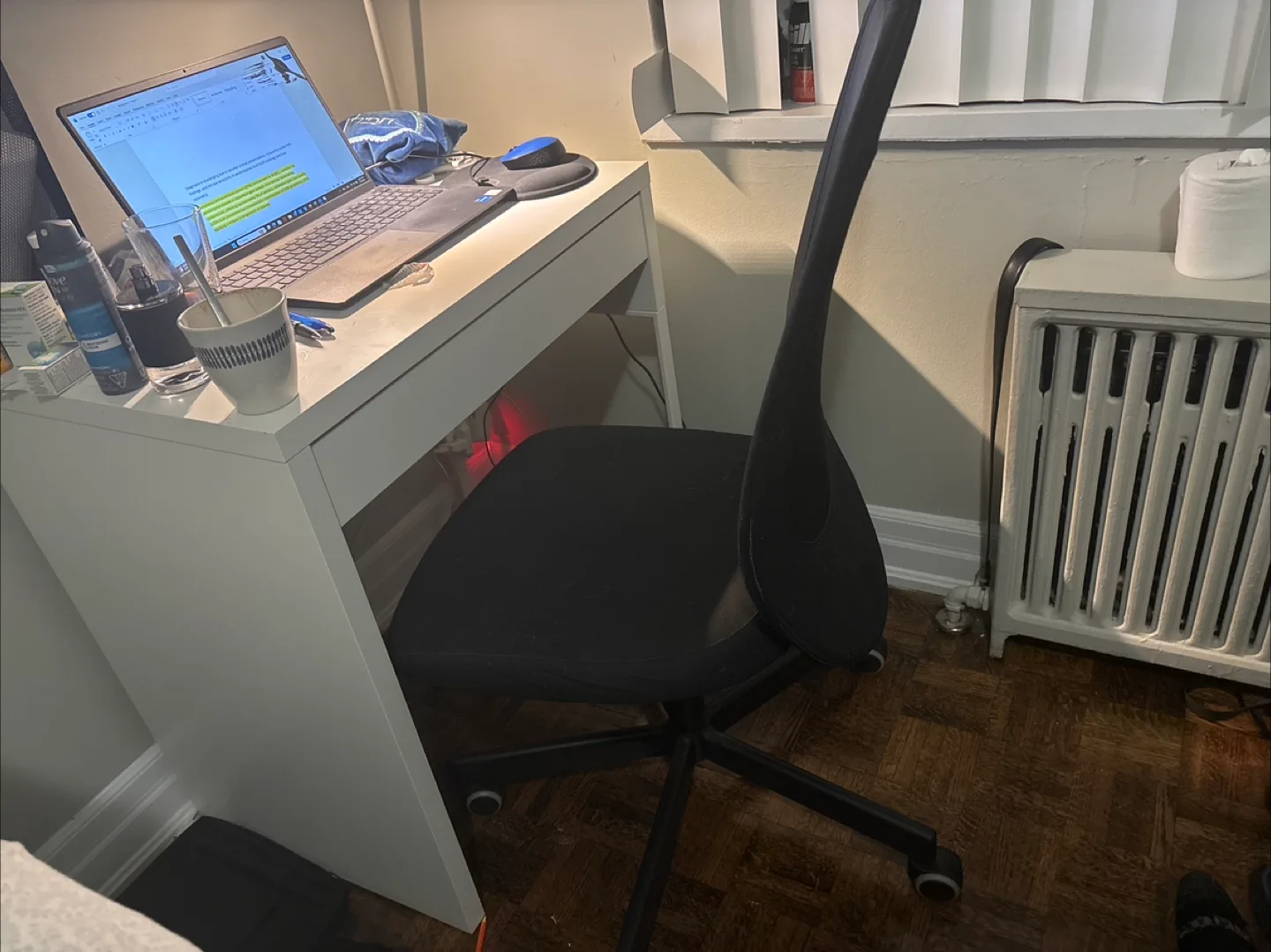 Desk and Chair thumbnail