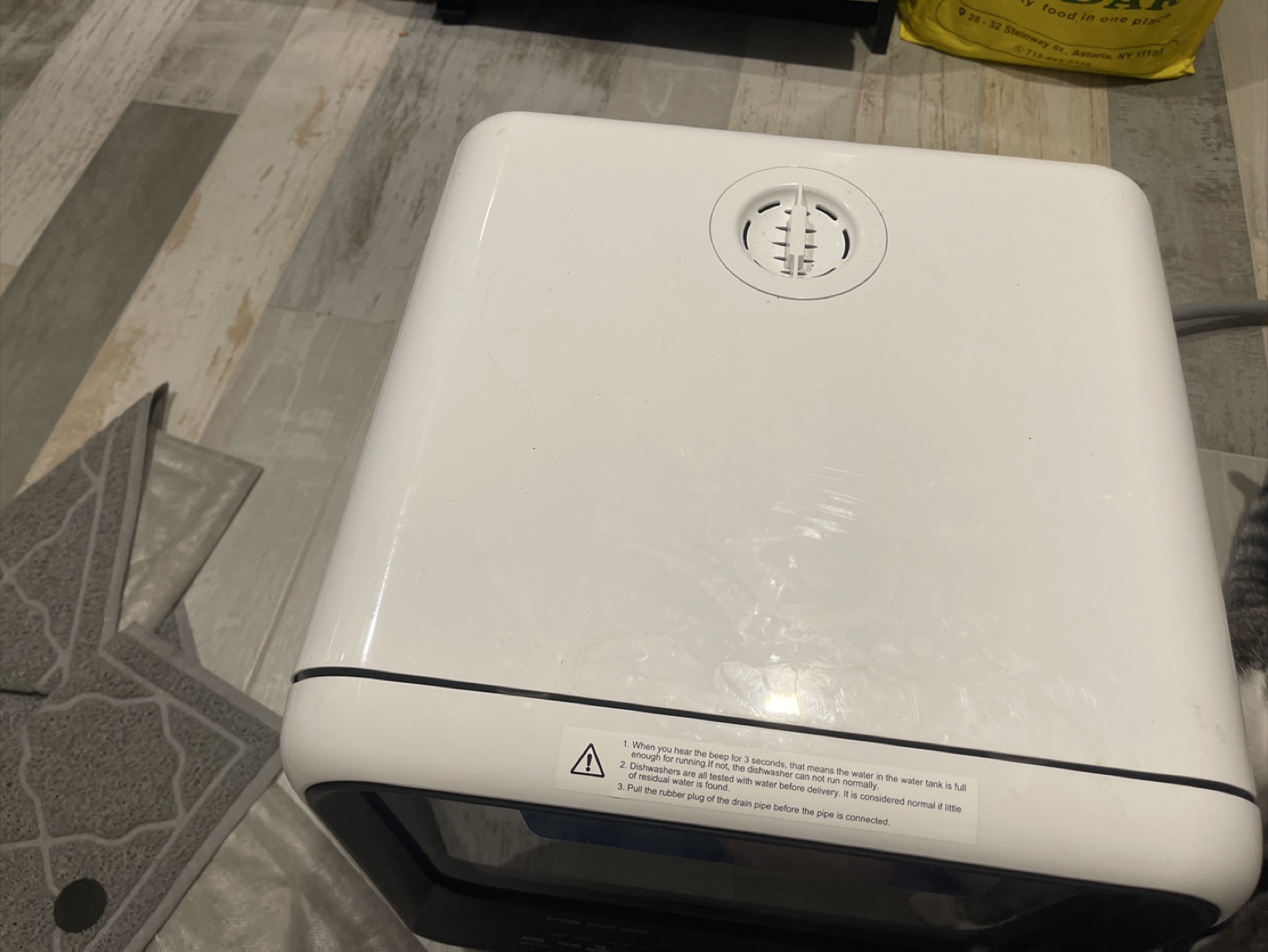 Comfee Countertop Dishwasher - White - photo 4
