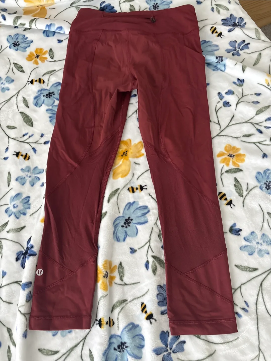 Lululemon Burgundy Leggings, Size 4 thumbnail