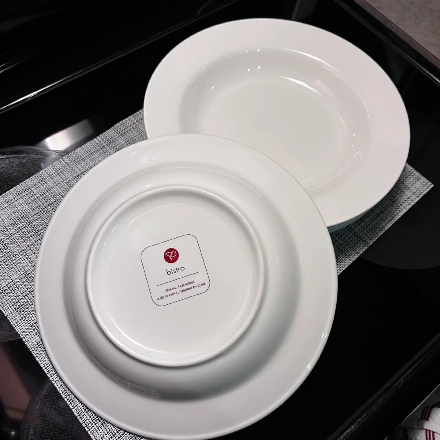 large pasta bowl x4 image indicator(2)