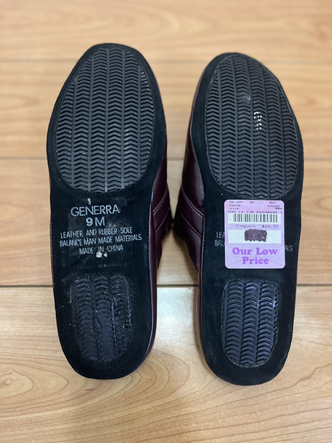Leather Slippers - Size 9M (New) - photo 4