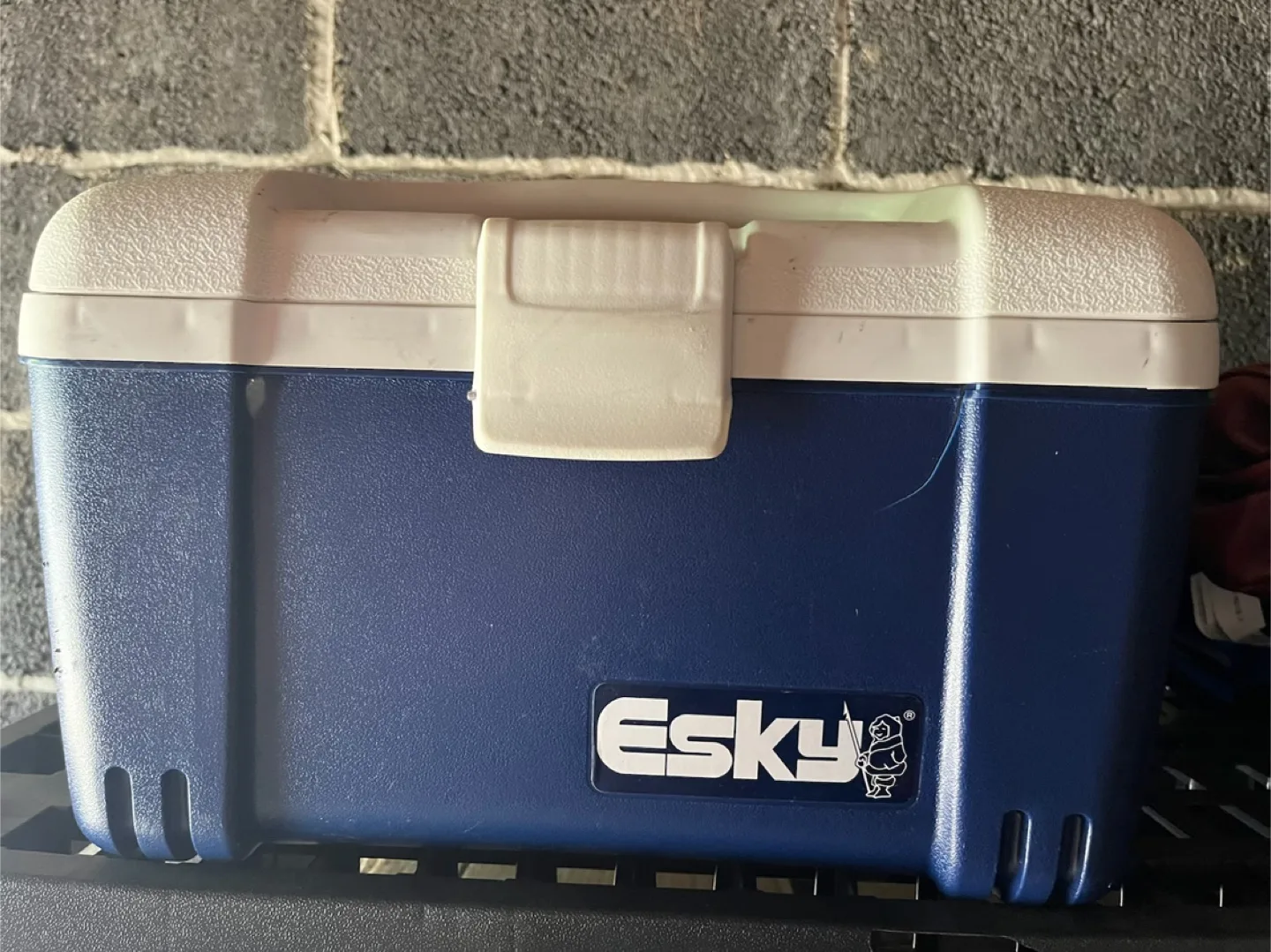 12 litre high visibility Esky Ice Box Cooler - Blue thumbnail