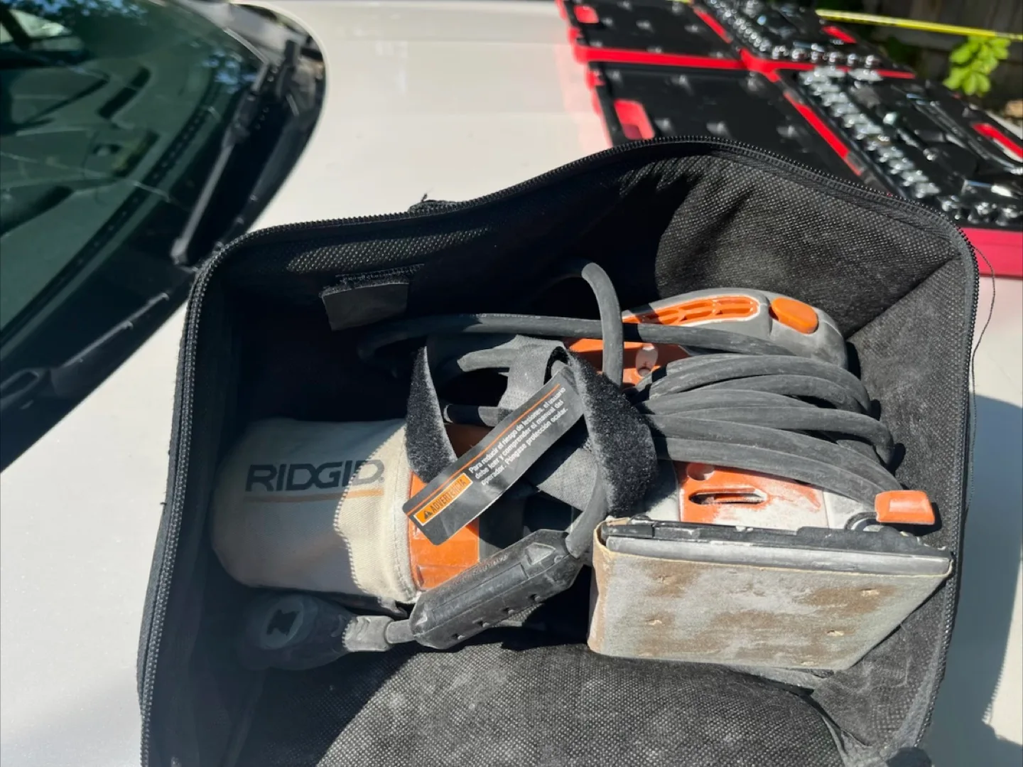 Ridgid Corded Sander with Bag thumbnail