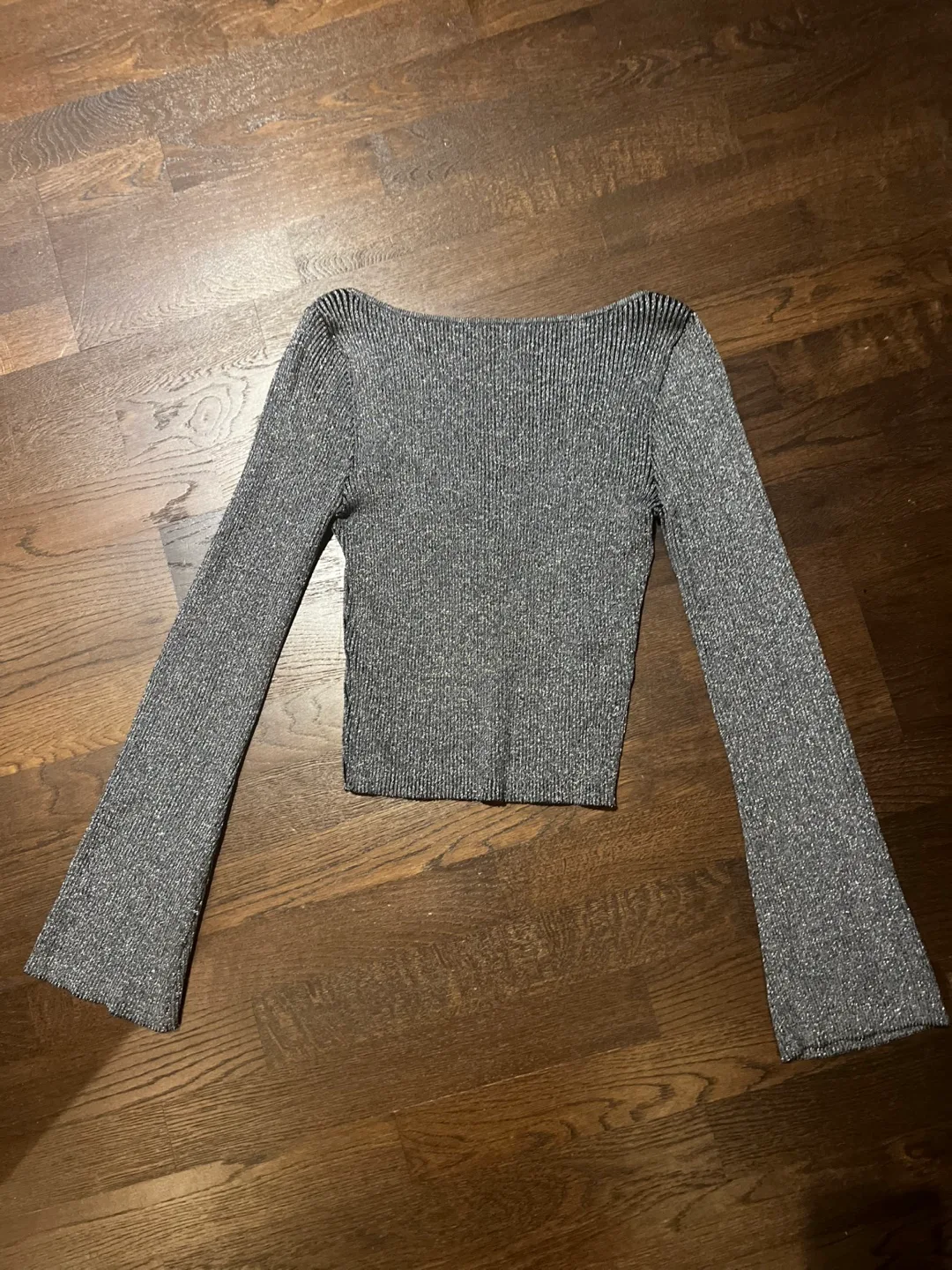 Silver Sparkle Long Sleeve open back Top thumbnail