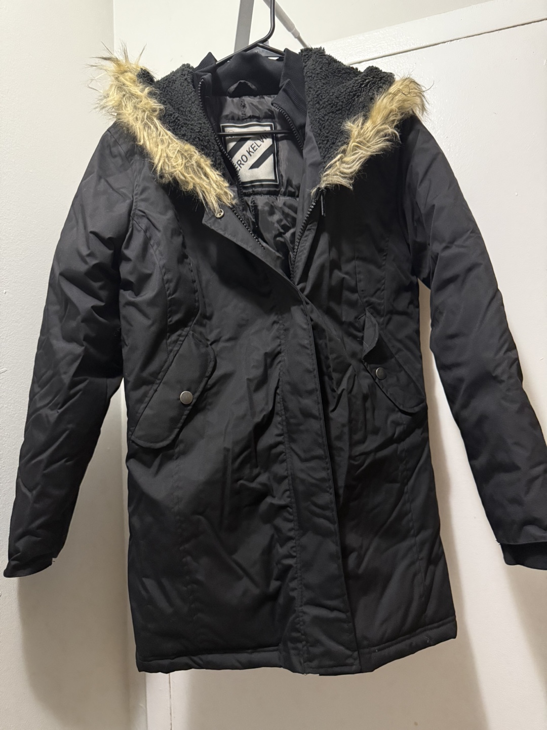 Black Winter Jacket - photo 2