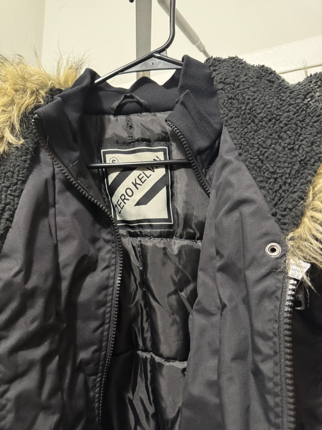 Black Winter Jacket - photo 4