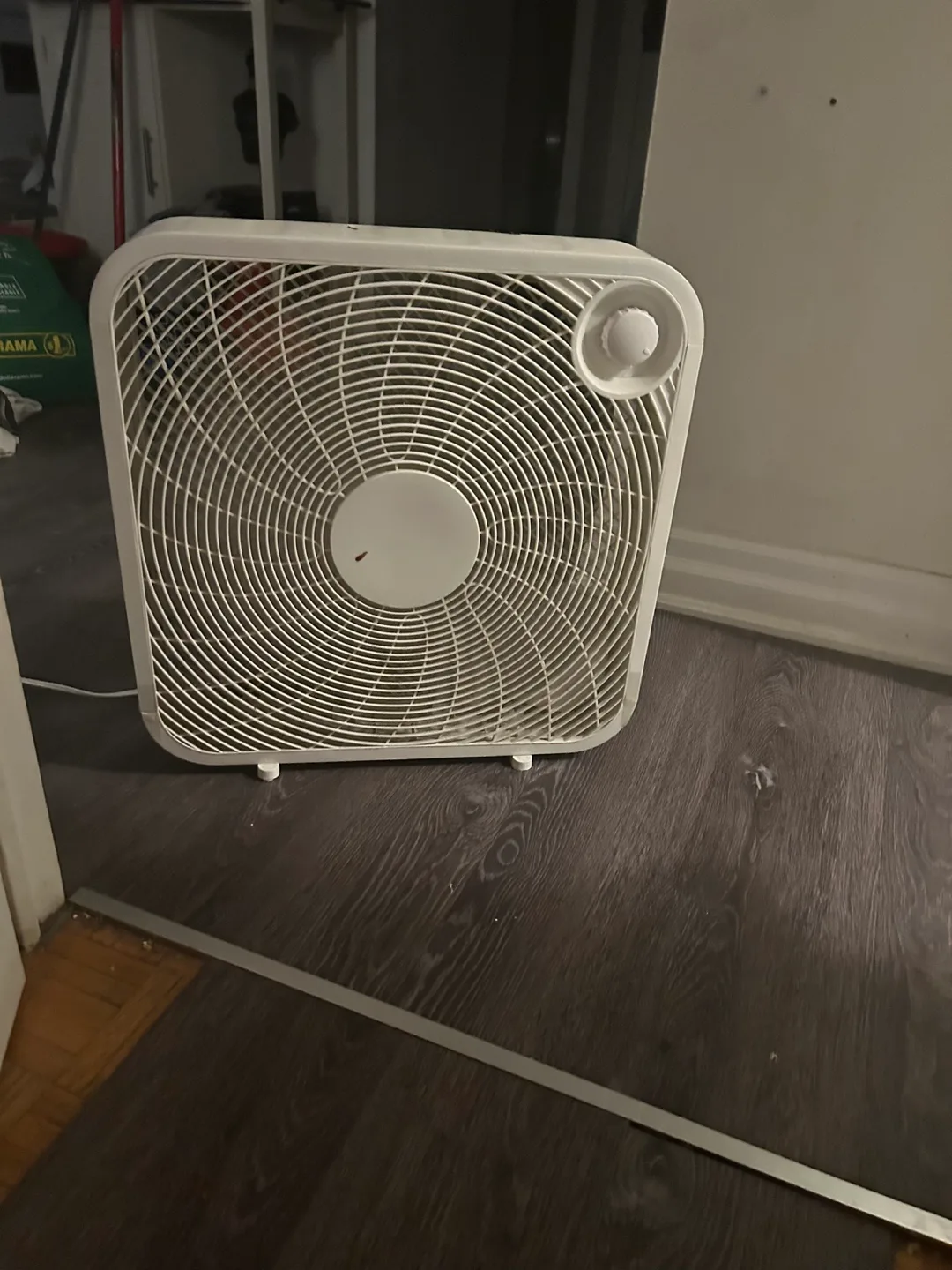 Box Fan - White thumbnail