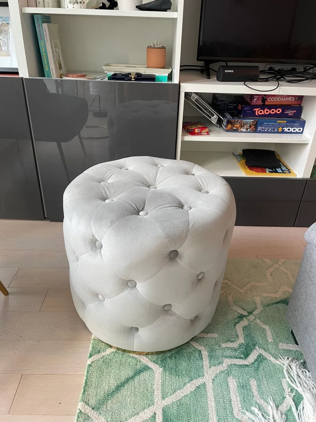 Grey Tufted Velvet Round Ottoman thumbnail