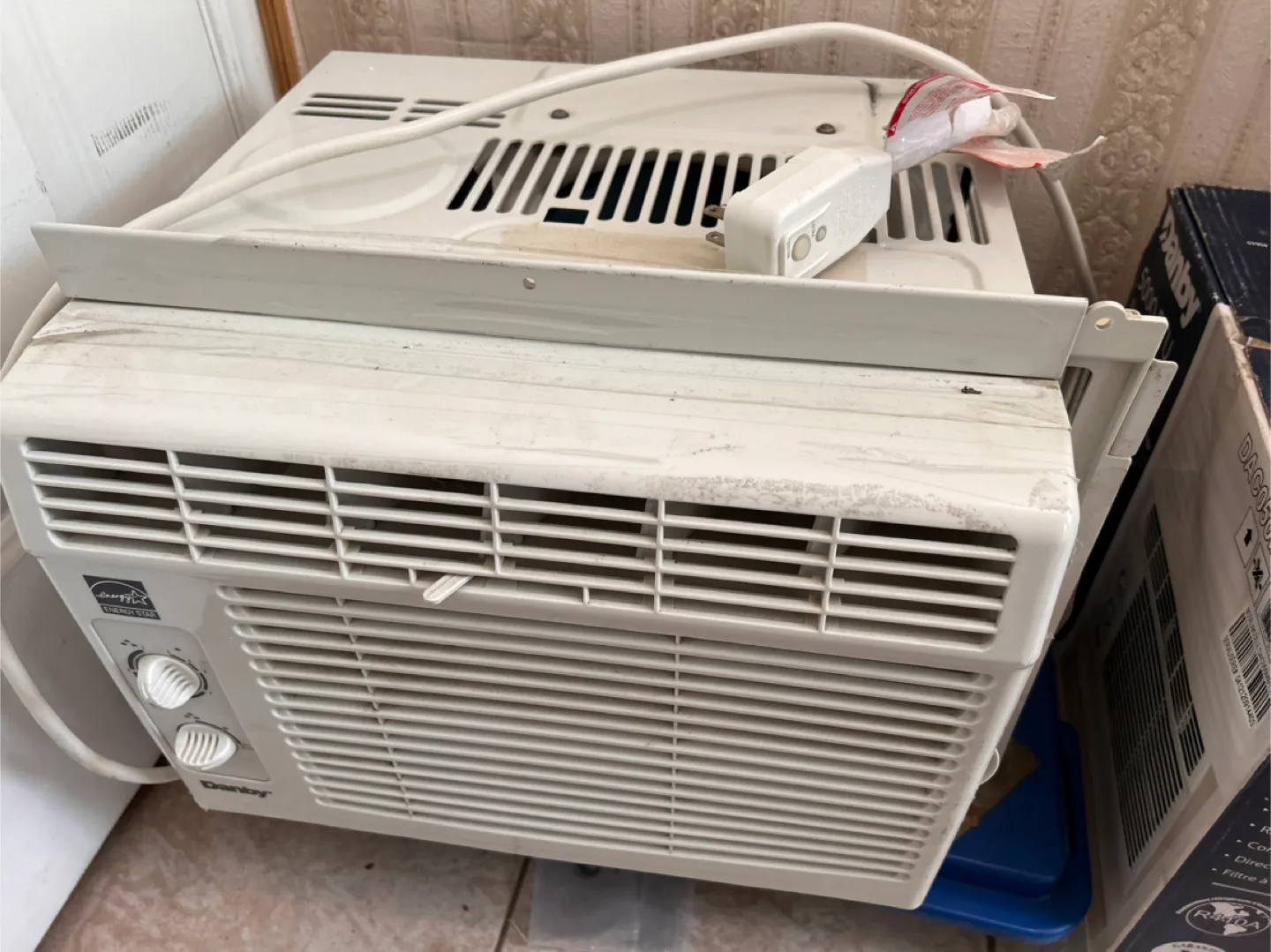 Danby 5000 BTU Window Air Conditioner image indicator(3)