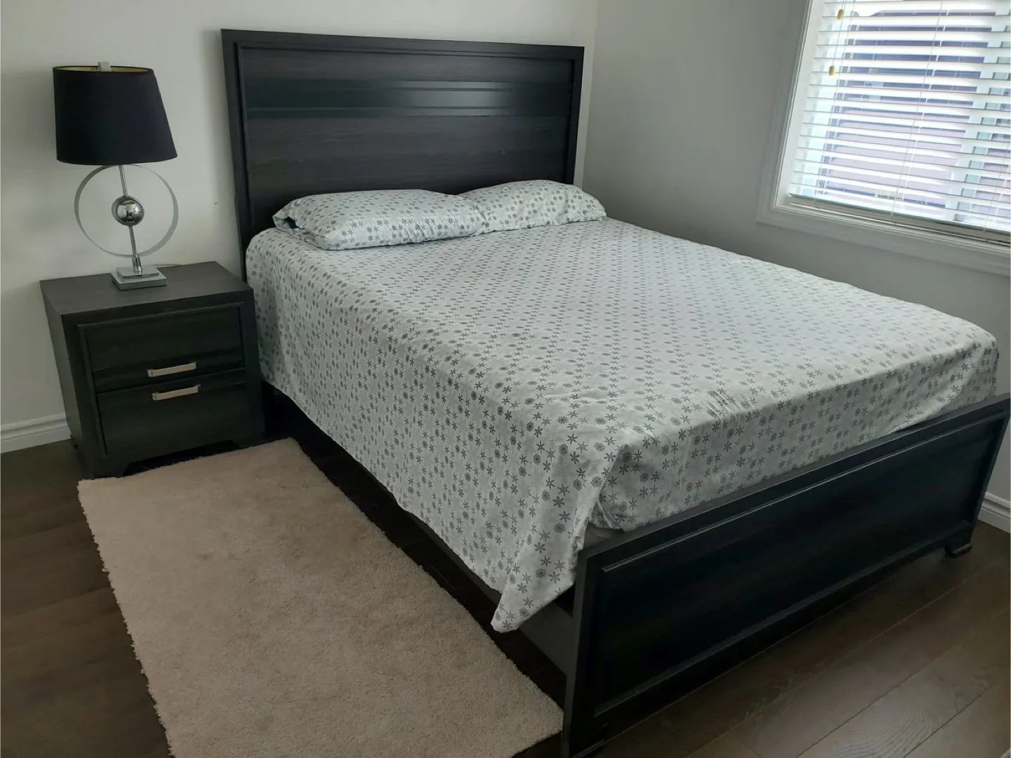 Bedroom queen Set - Bed Frame, Dresser, Nightstand thumbnail