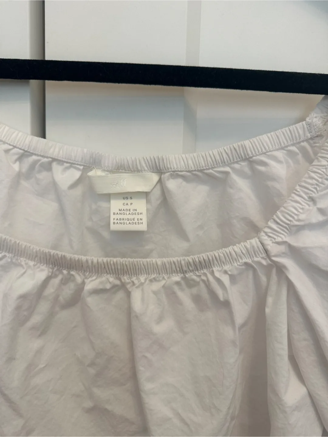 H&M White Crop Top image indicator(2)