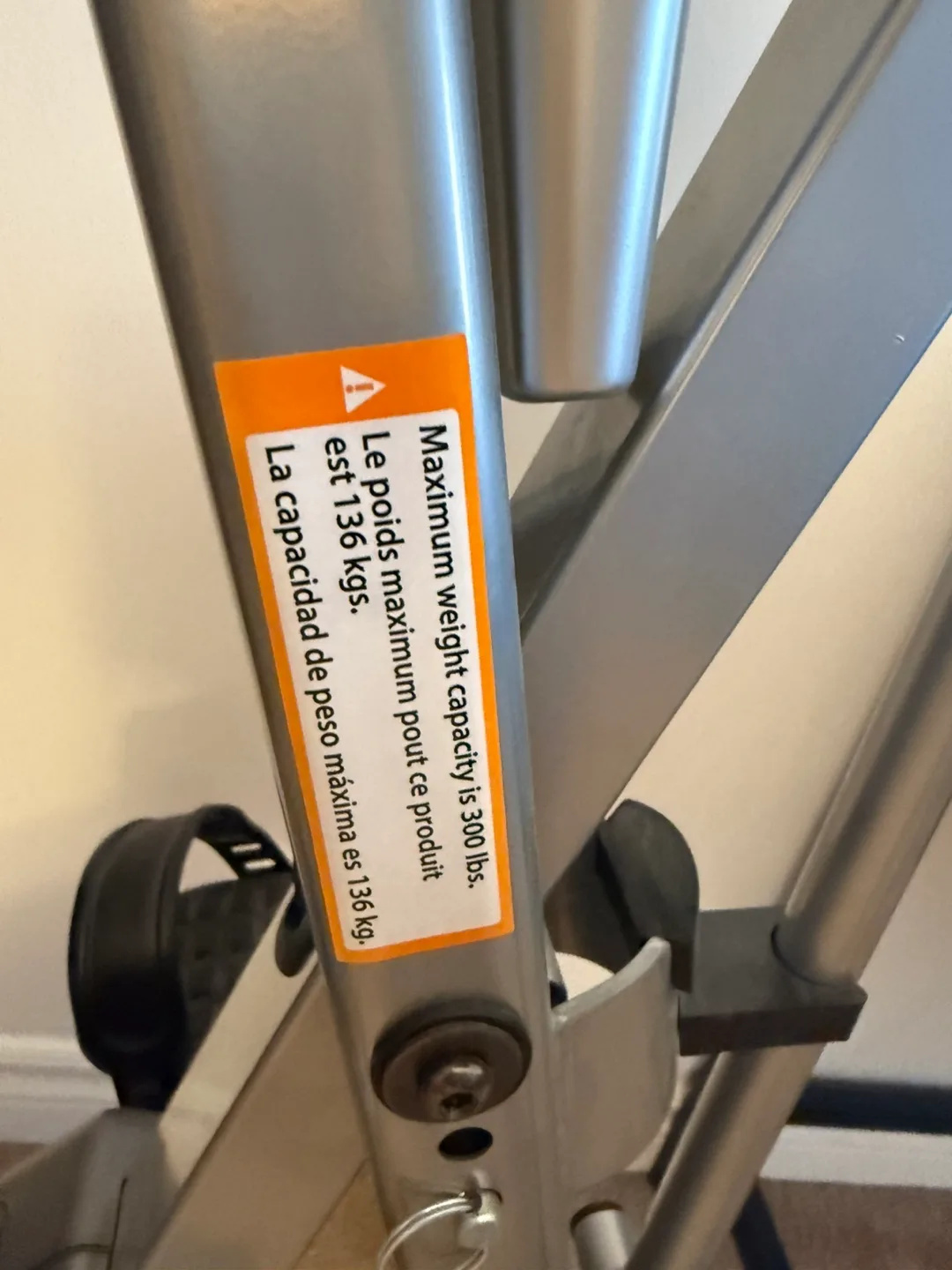 Exerpeutic Folding Exercise Bike image indicator(2)