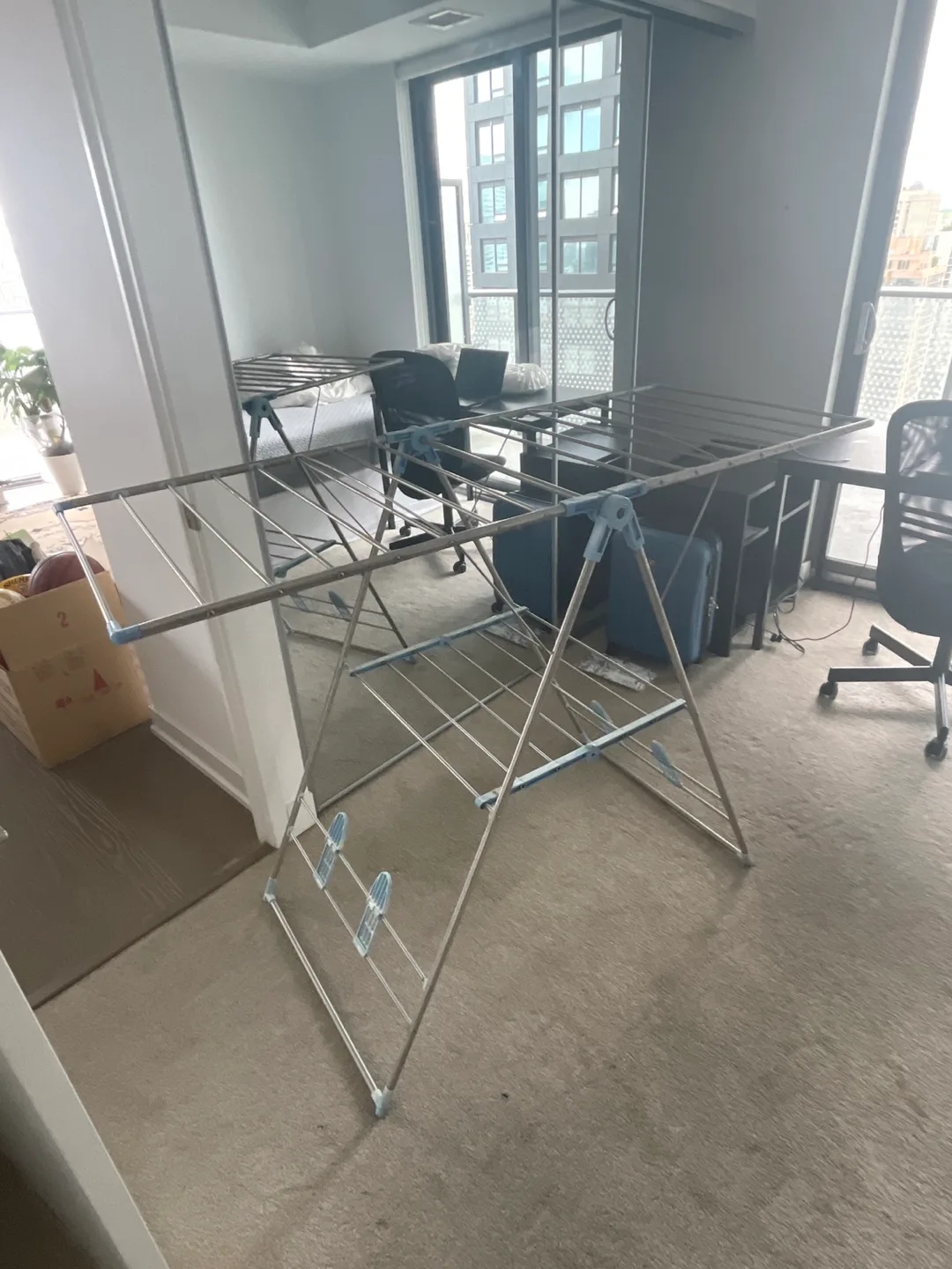 Folding Clothes Drying Rack thumbnail