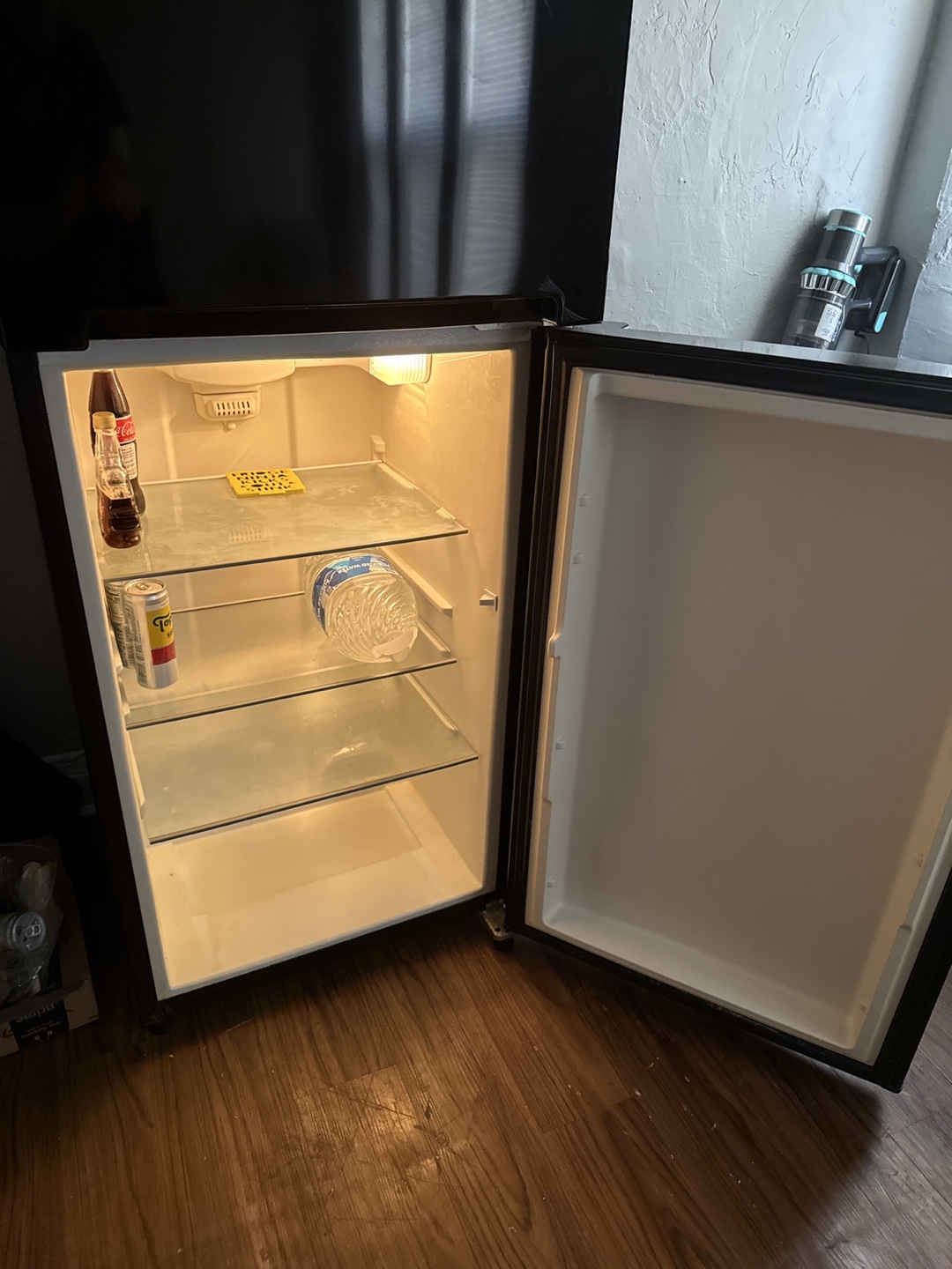 FREE Whirlpool Fridge/Freezer - photo 4