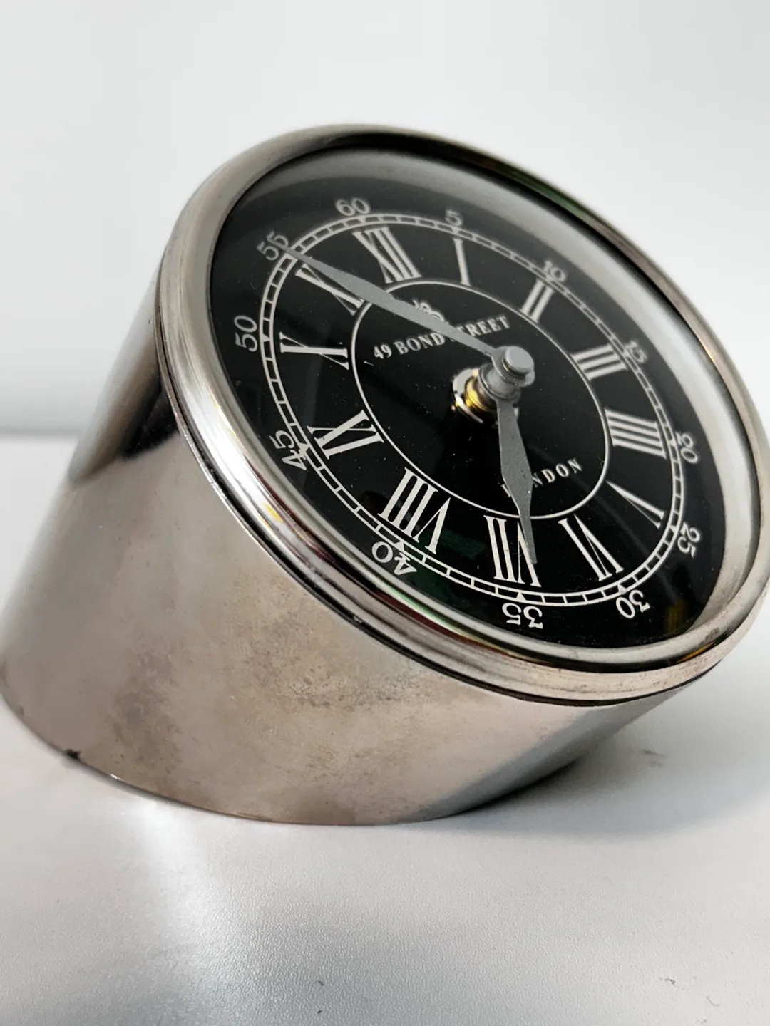 4.25" Chrome Contemporary Minimal German Design Desk Clock thumbnail