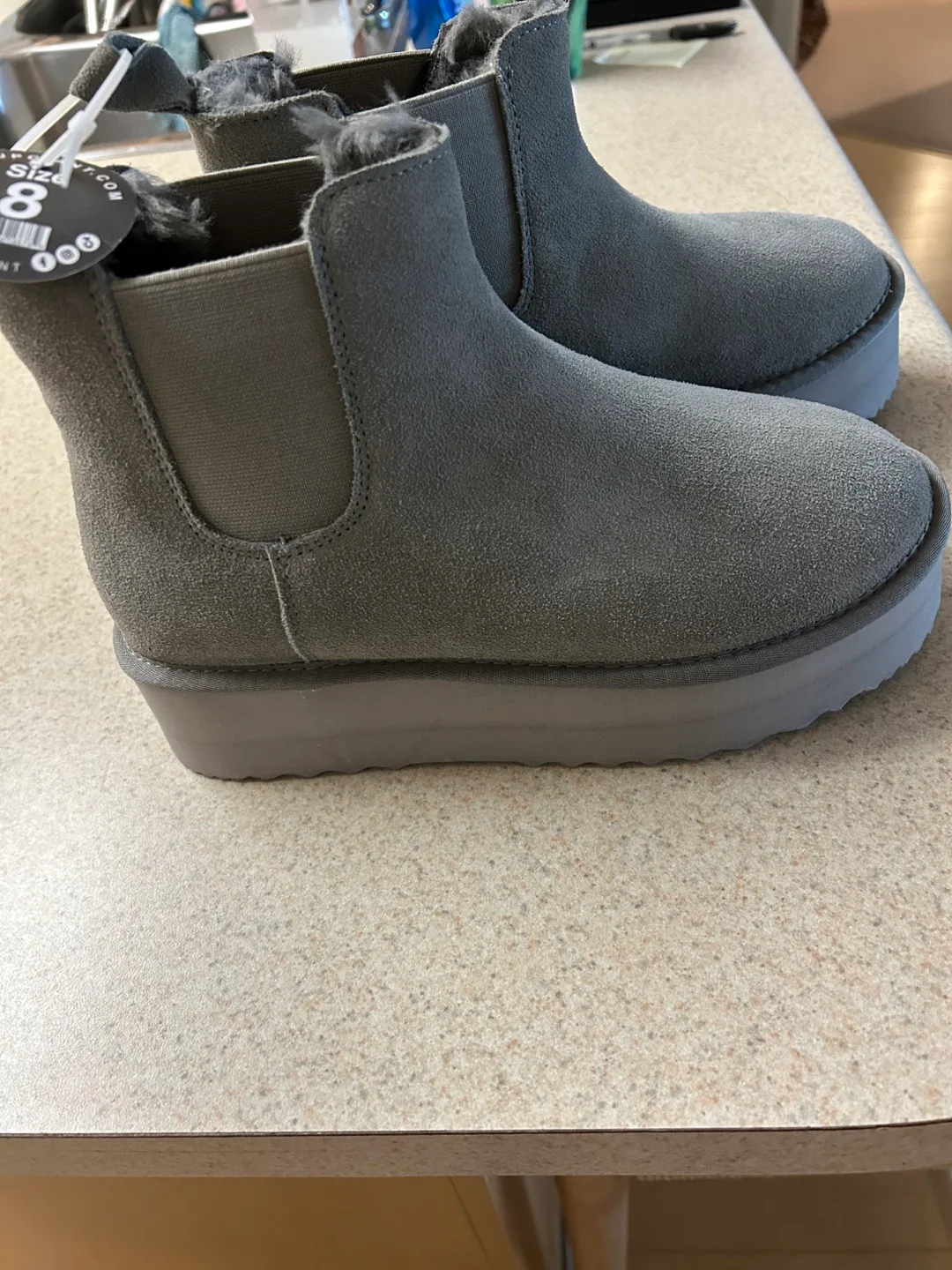 UGG style Women's Gray Suede Chelsea Boots - Size 8 thumbnail