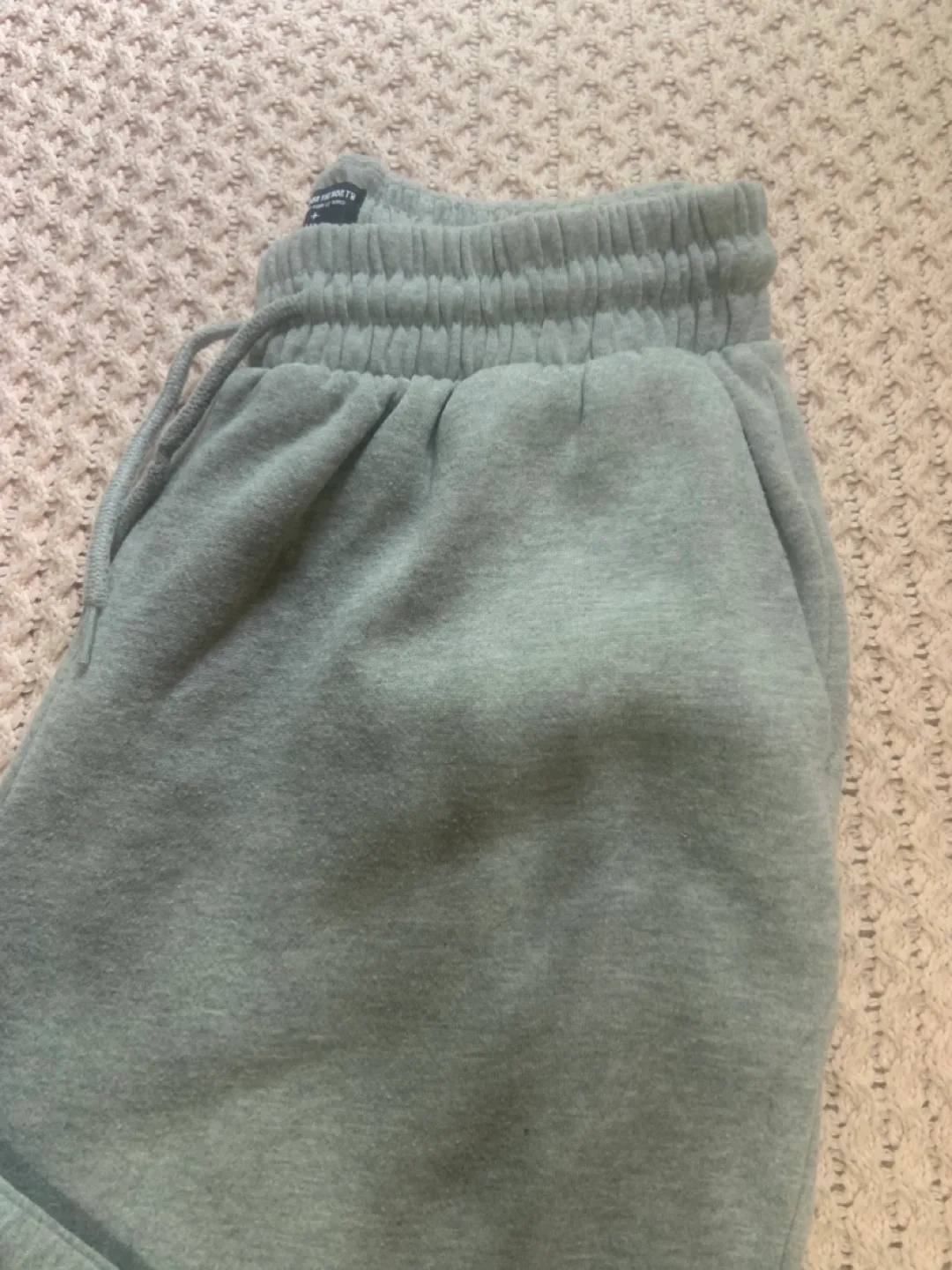 Grey Jogger Sweatpants image indicator(2)