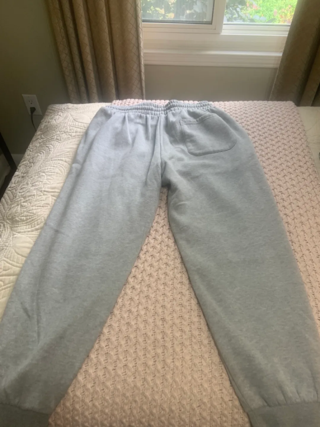 Grey Jogger Sweatpants image indicator(4)