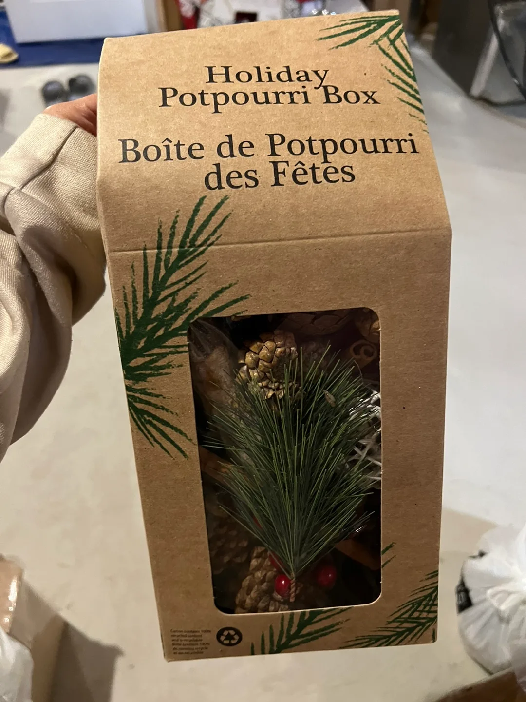 Holiday Potpourri Box thumbnail