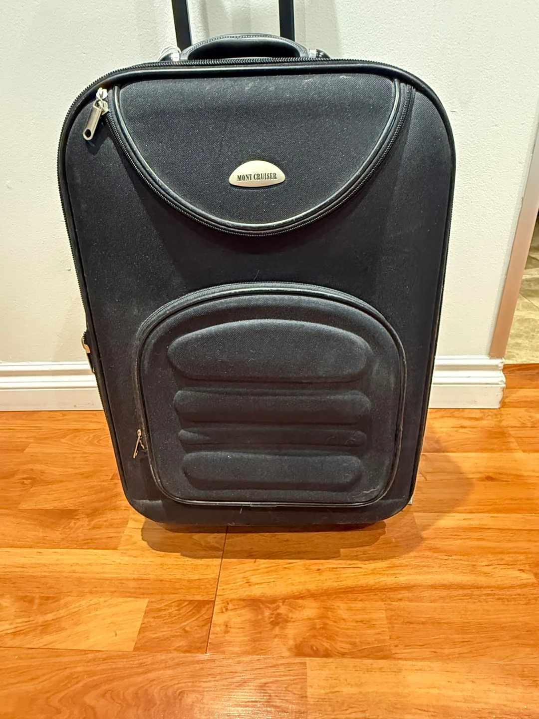 Small black luggage bag thumbnail