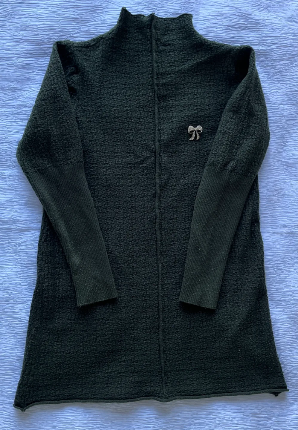 Green Knit Top with Bow Detail thumbnail