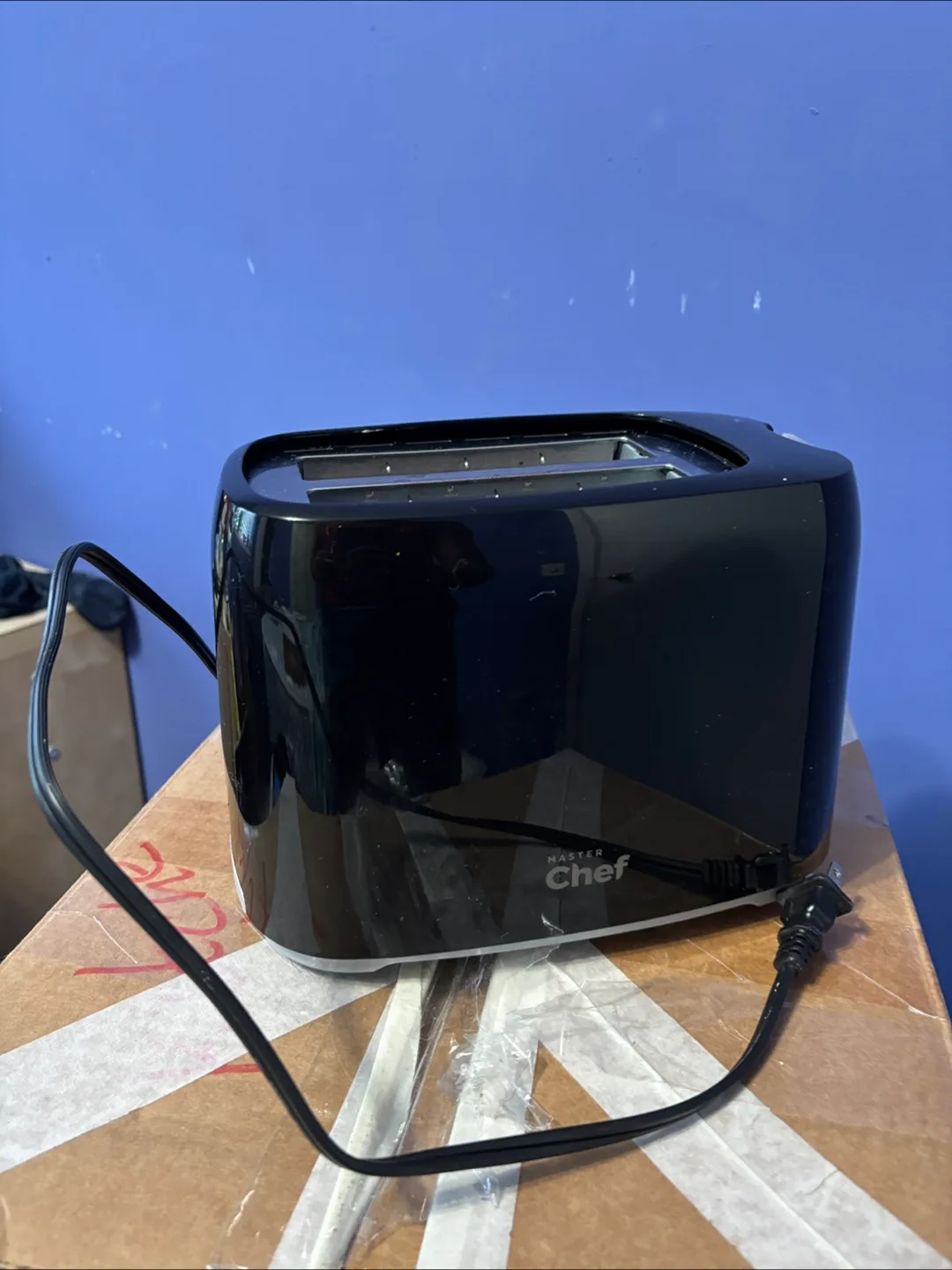 Bread toaster thumbnail