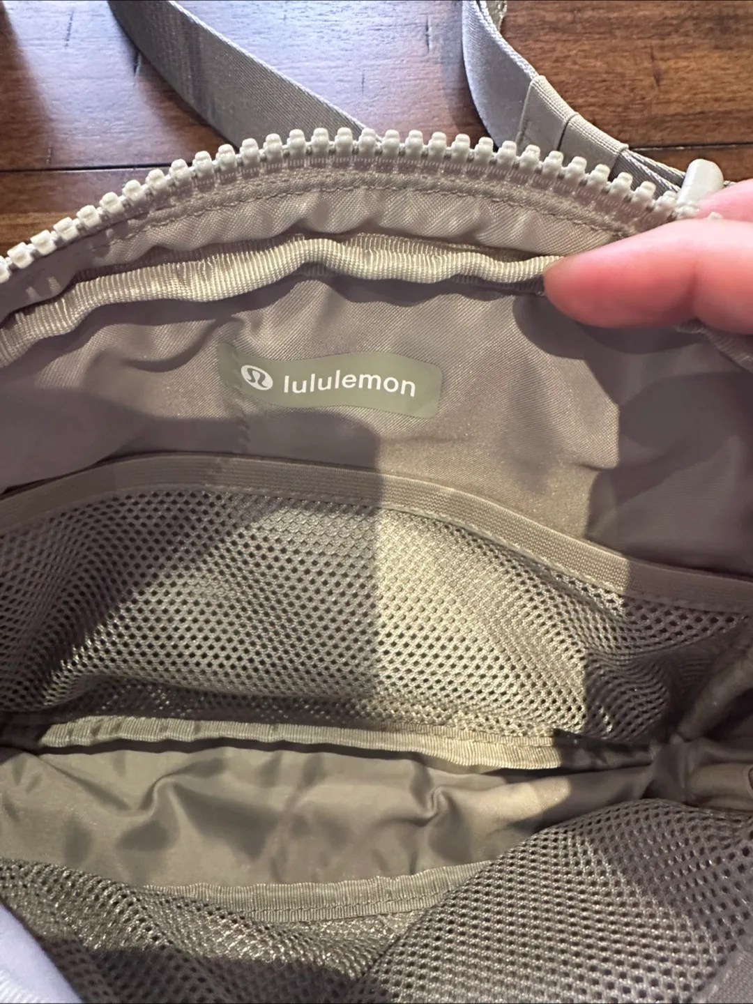 Lululemon Everywhere Belt Bag, Ash Grey image indicator(4)