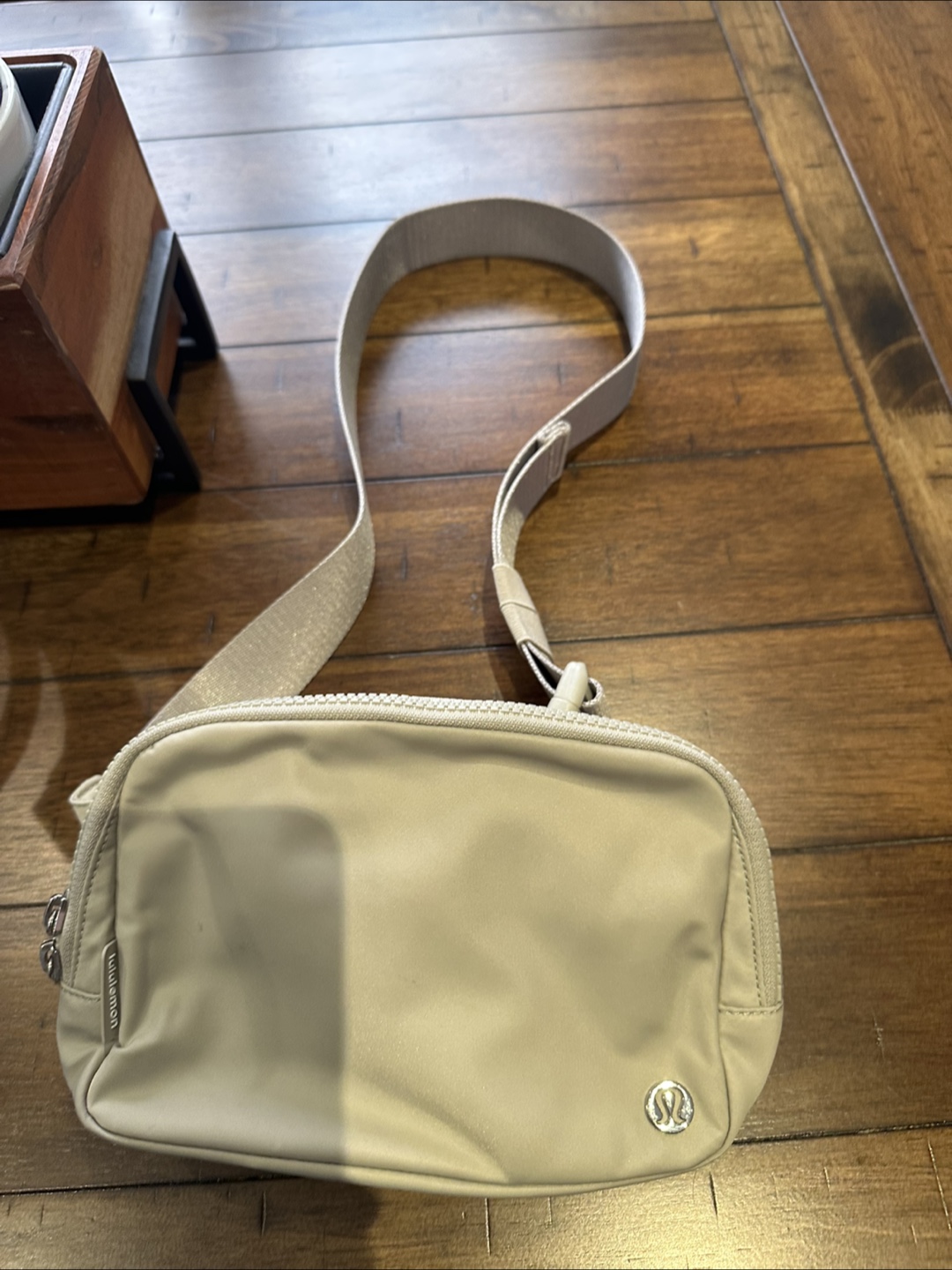 Lululemon Everywhere Belt Bag, Ash Grey - photo 3
