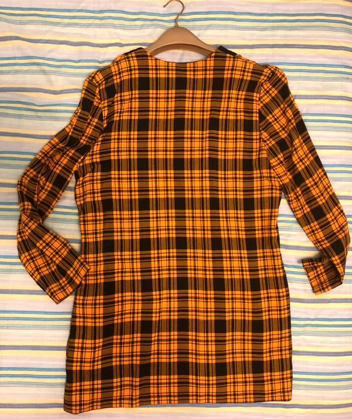 Nu Mode Plaid Cardigan - Size 9/10 image indicator(2)